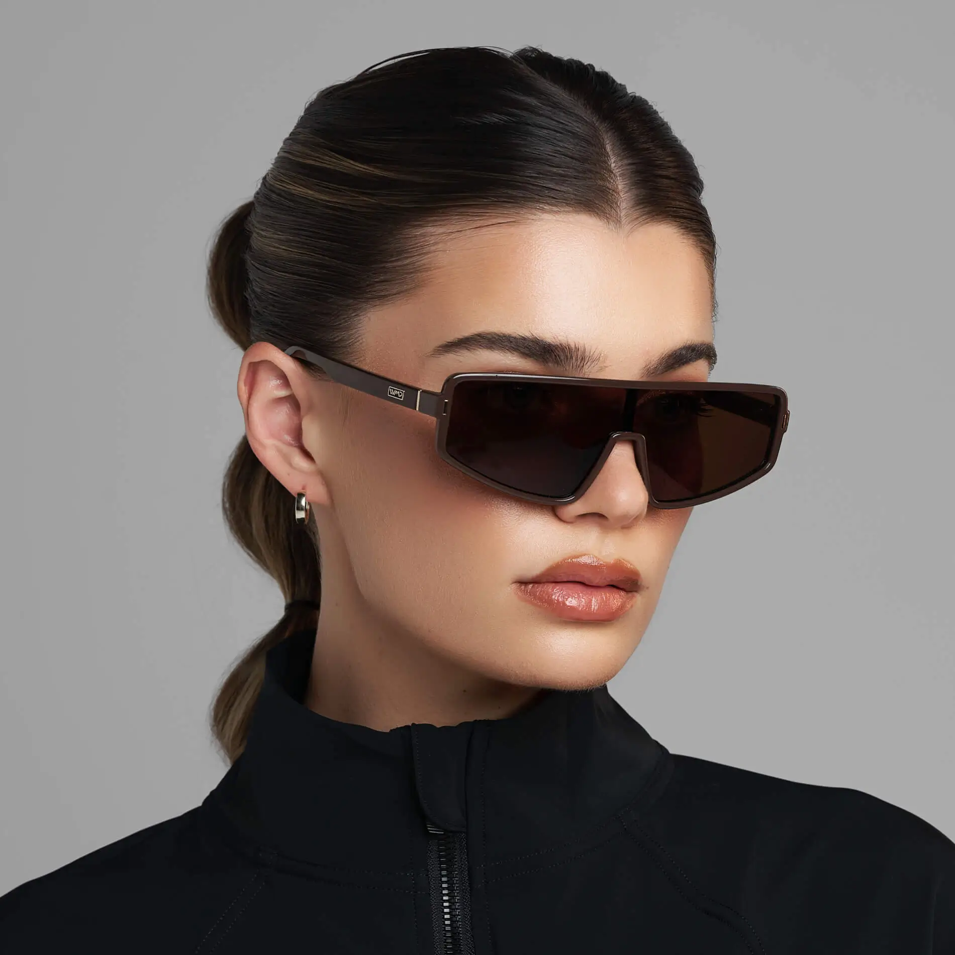 Nova | Polarized