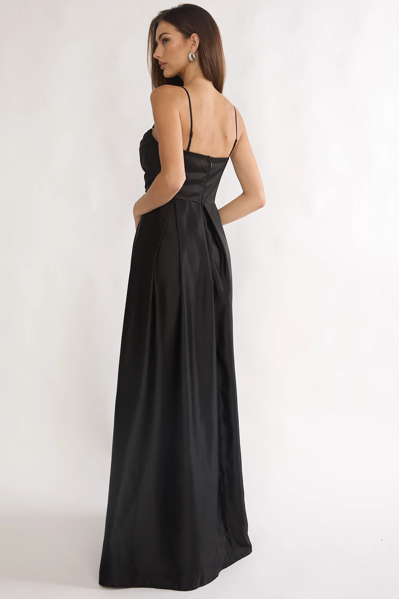 Asterelle Pleated Gathering Maxi Dress Black - luluinthesky
