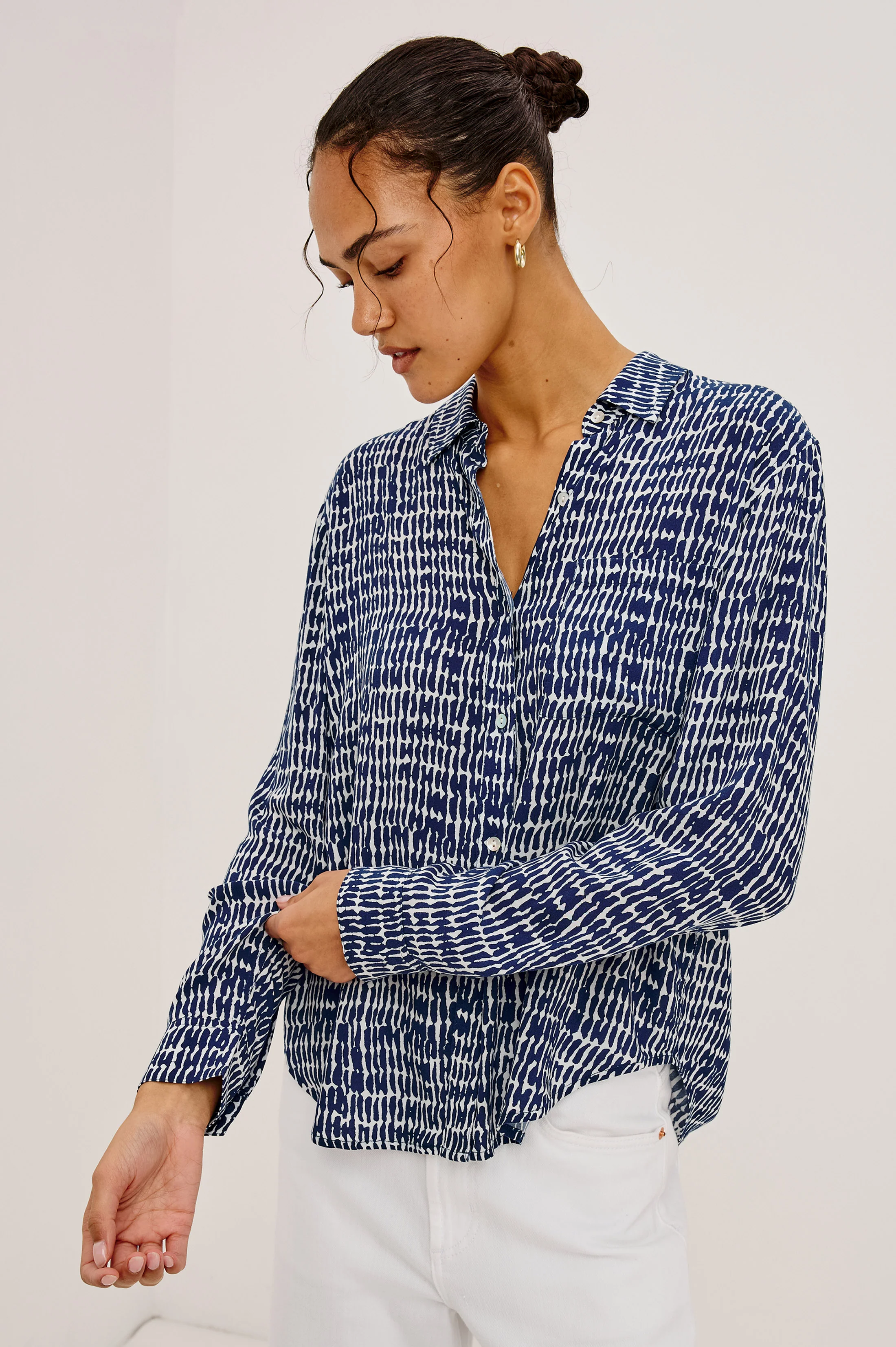 Josephine Shirt - Navy Pebbled