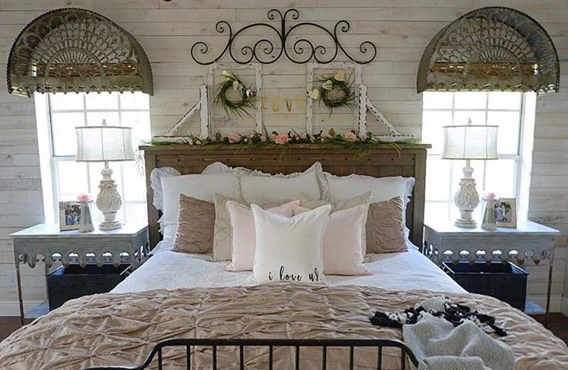 *HUGE* Metal Filigree Arch Relic