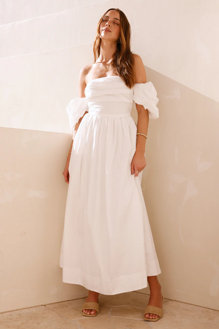 Bella Off-Shoulder Maxi Dress White - luluinthesky