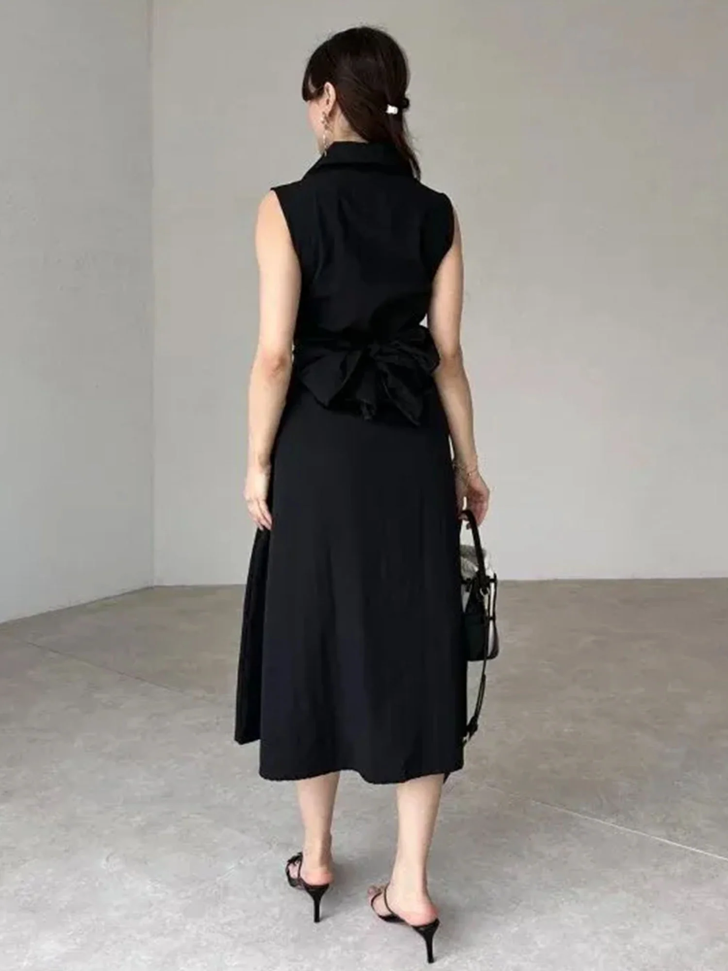 Sleeveless Belted Black Midi Dress