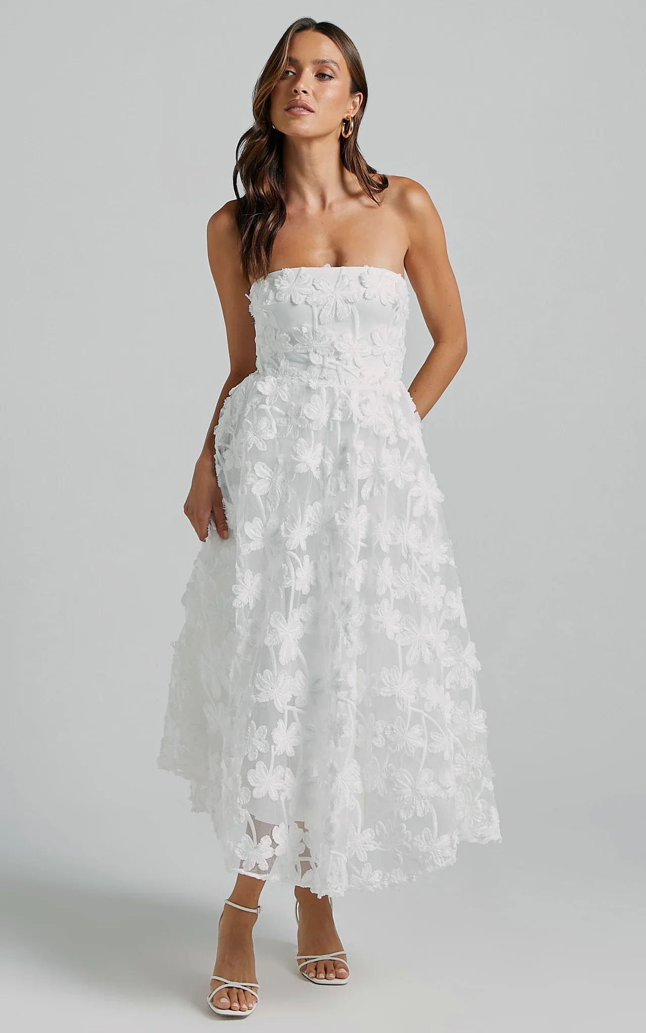 Rheiva Midi Dress - Strapless 3D Embroidery Midi Dress in White