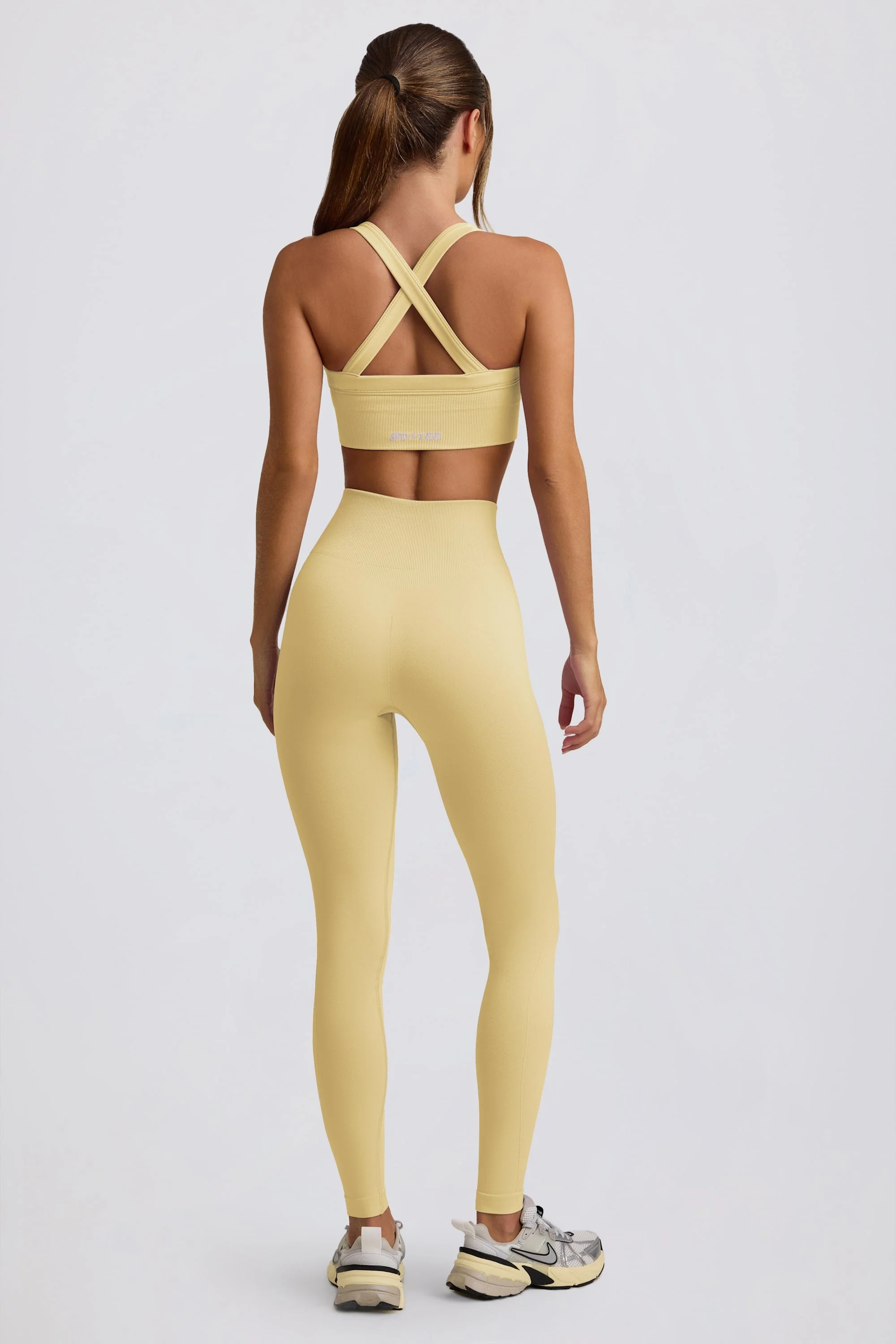 Super Sculpt Seamless High-Waist Leggings in Butter