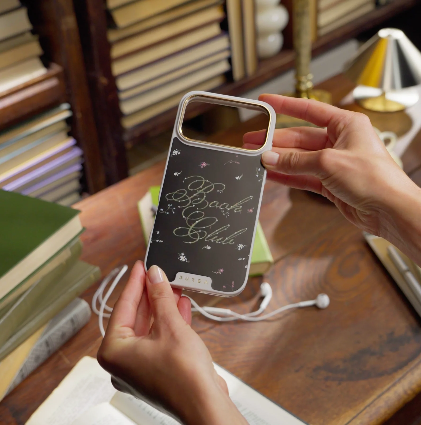 Book Club - Samsung Galaxy S25 Plus ケース