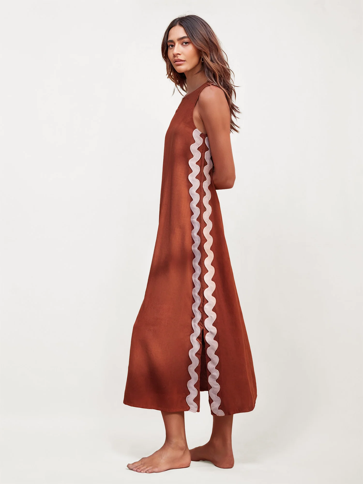 Contrast Trim Side Slit Maxi Dress
