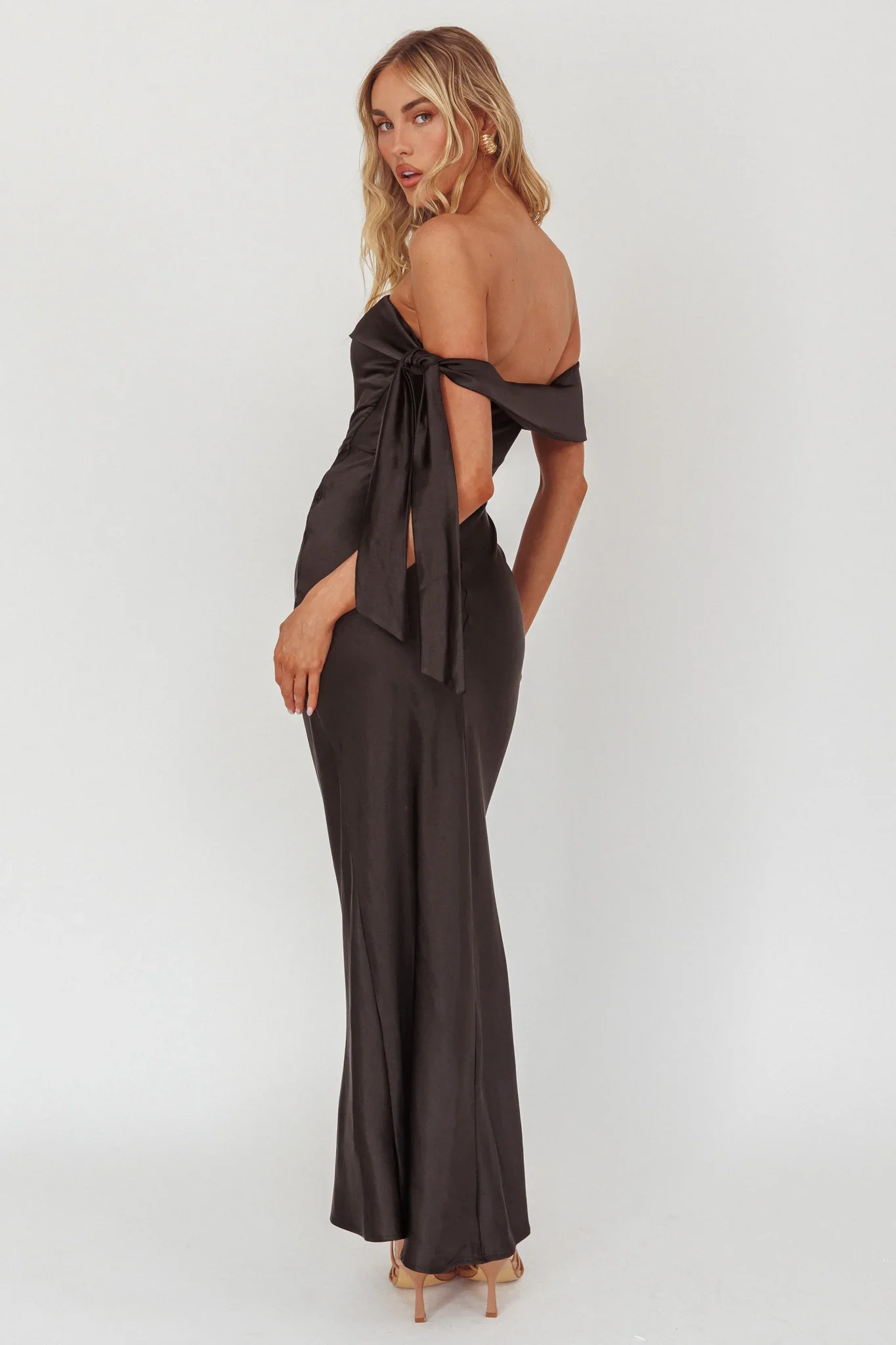 Aurora Sky Off-Shoulder Tie Maxi Dress Satin Black