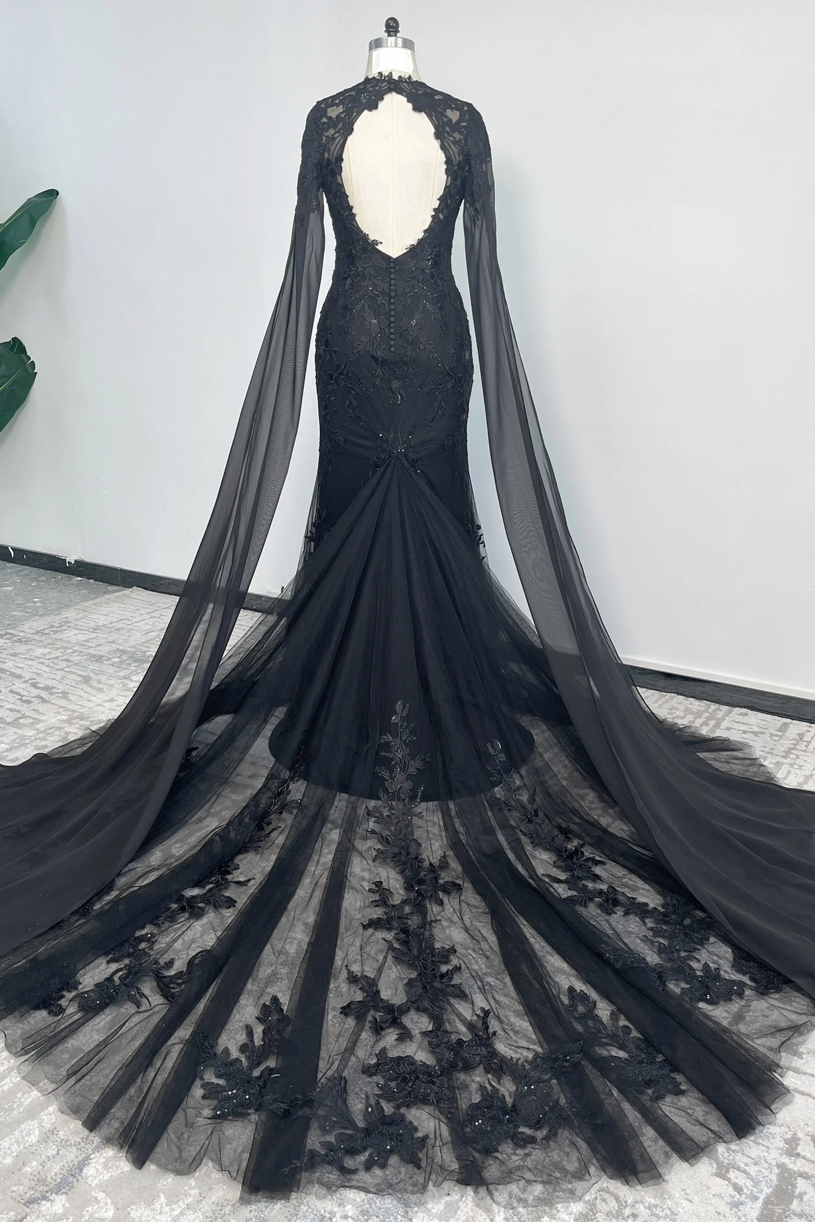 Trumpet-Mermaid Chapel Train Lace Tulle Wedding Dress CW3279