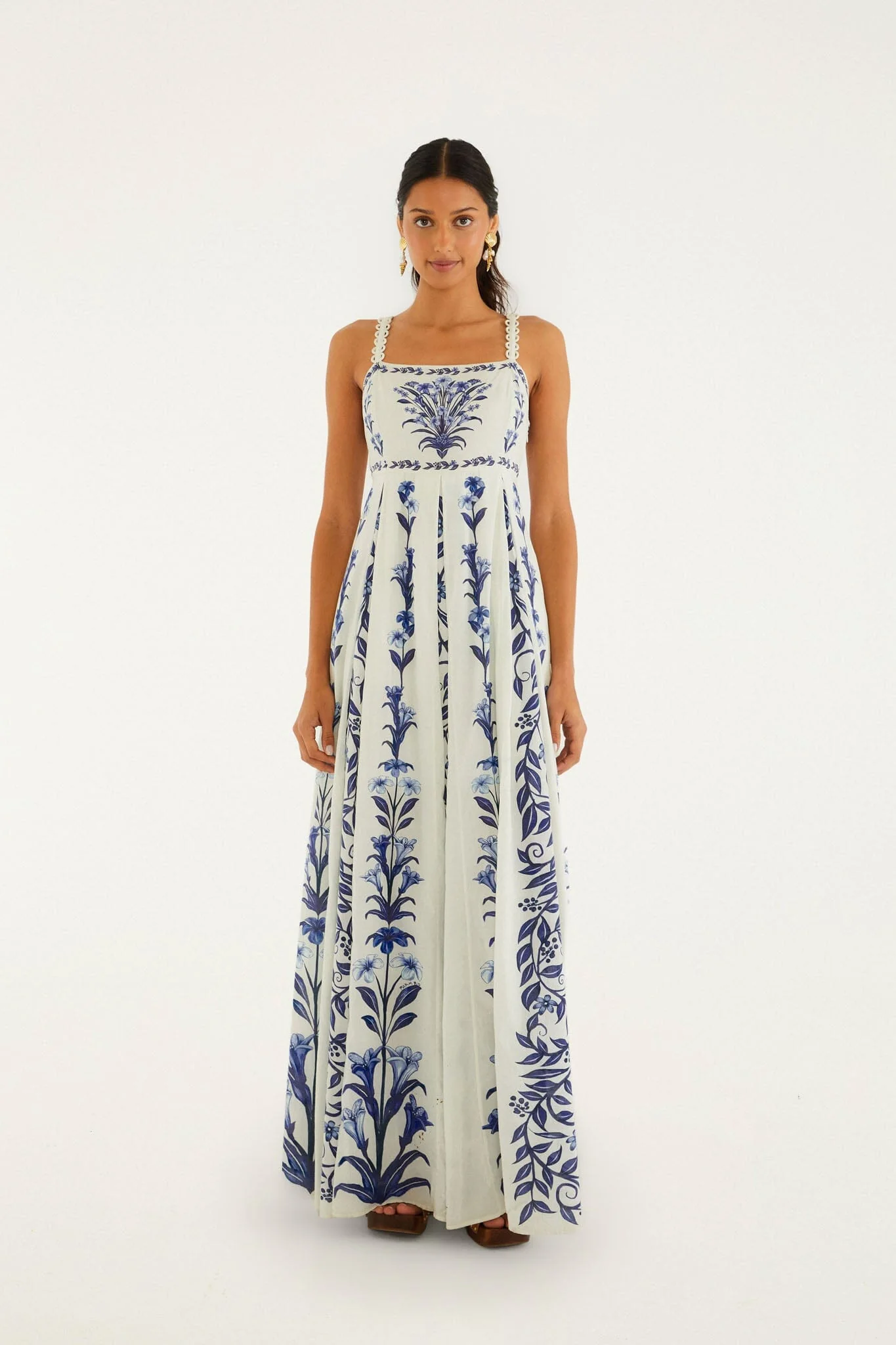 FARM Rio Off-White Flowers Arch Pleats Maxi Dress
