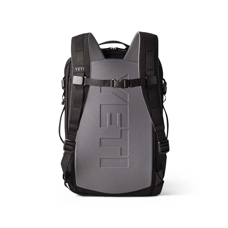 Crossroads® 22L Backpack in Black - luluinthesky