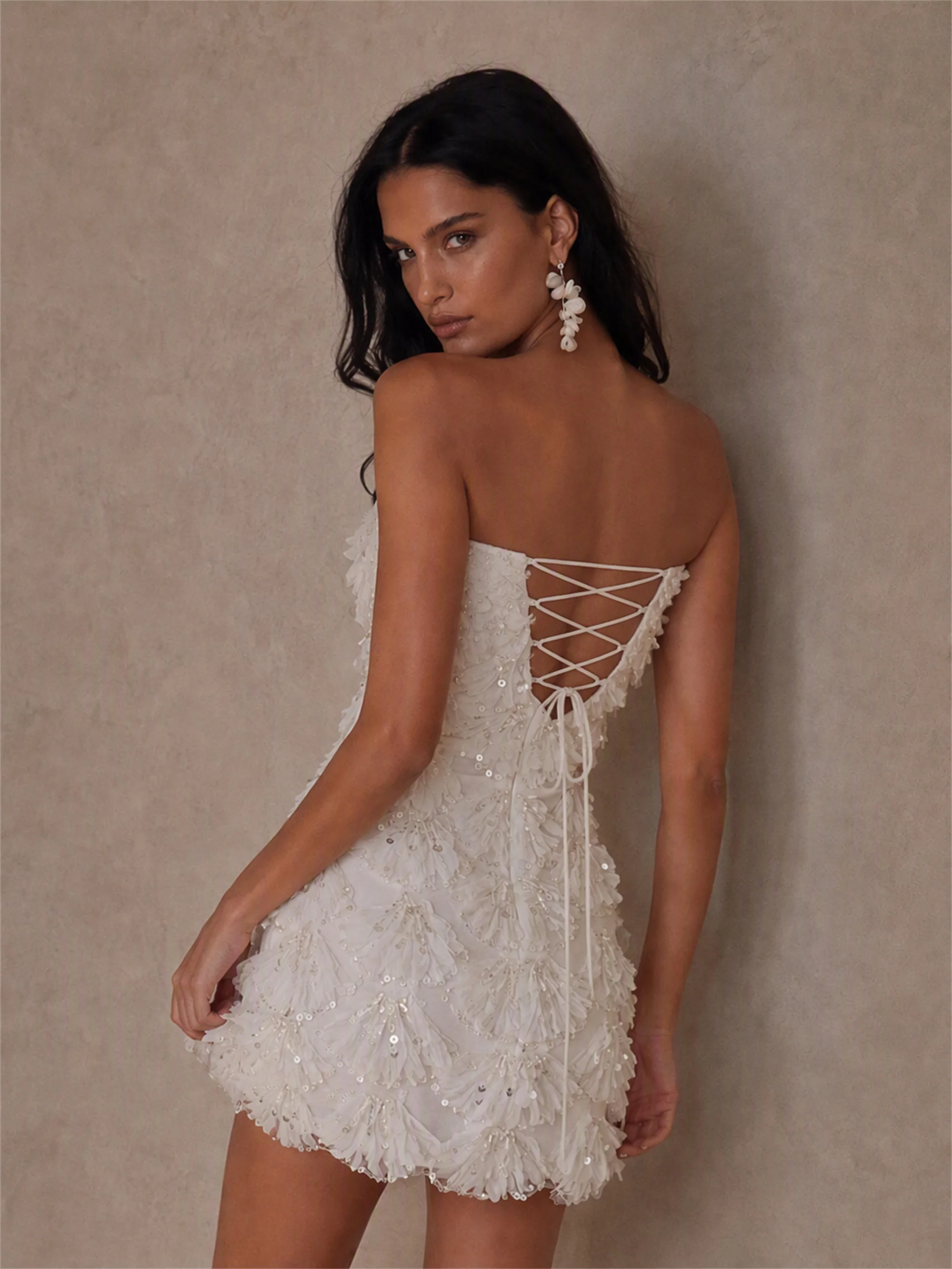 BOLODOO White Sequin 3D Feather Fringe Strapless Deep V Bodycon Mini Dress