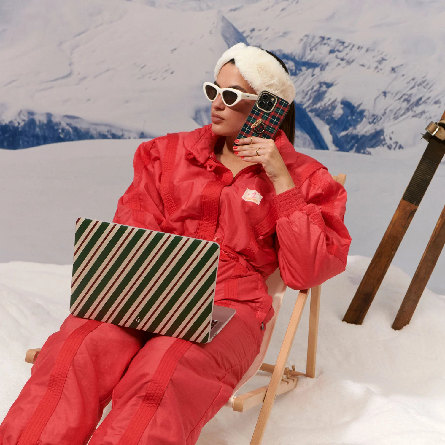 Sweater Weather - Samsung Galaxy S25 ケース