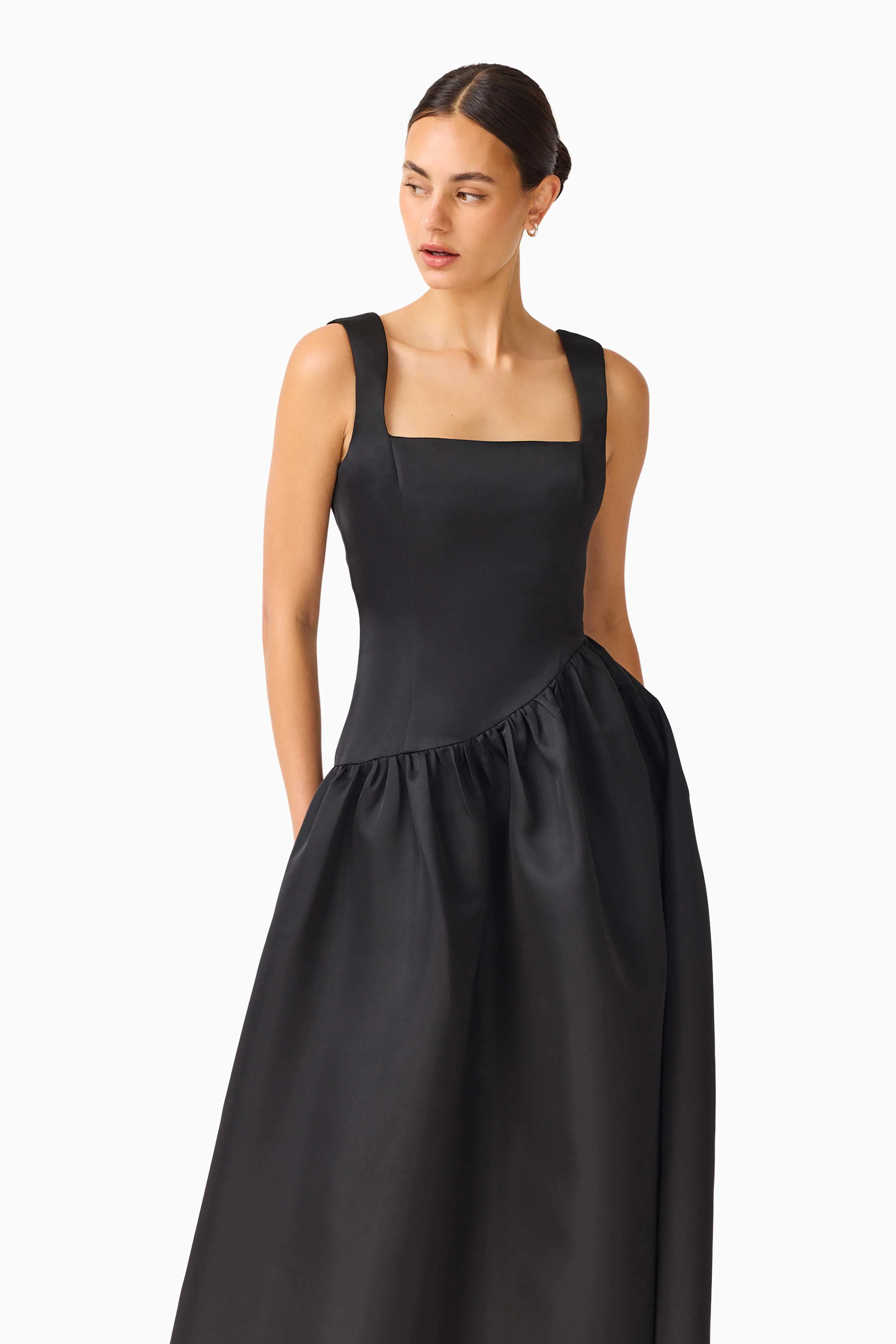 Ruelle A-Line Maxi Dress in Black