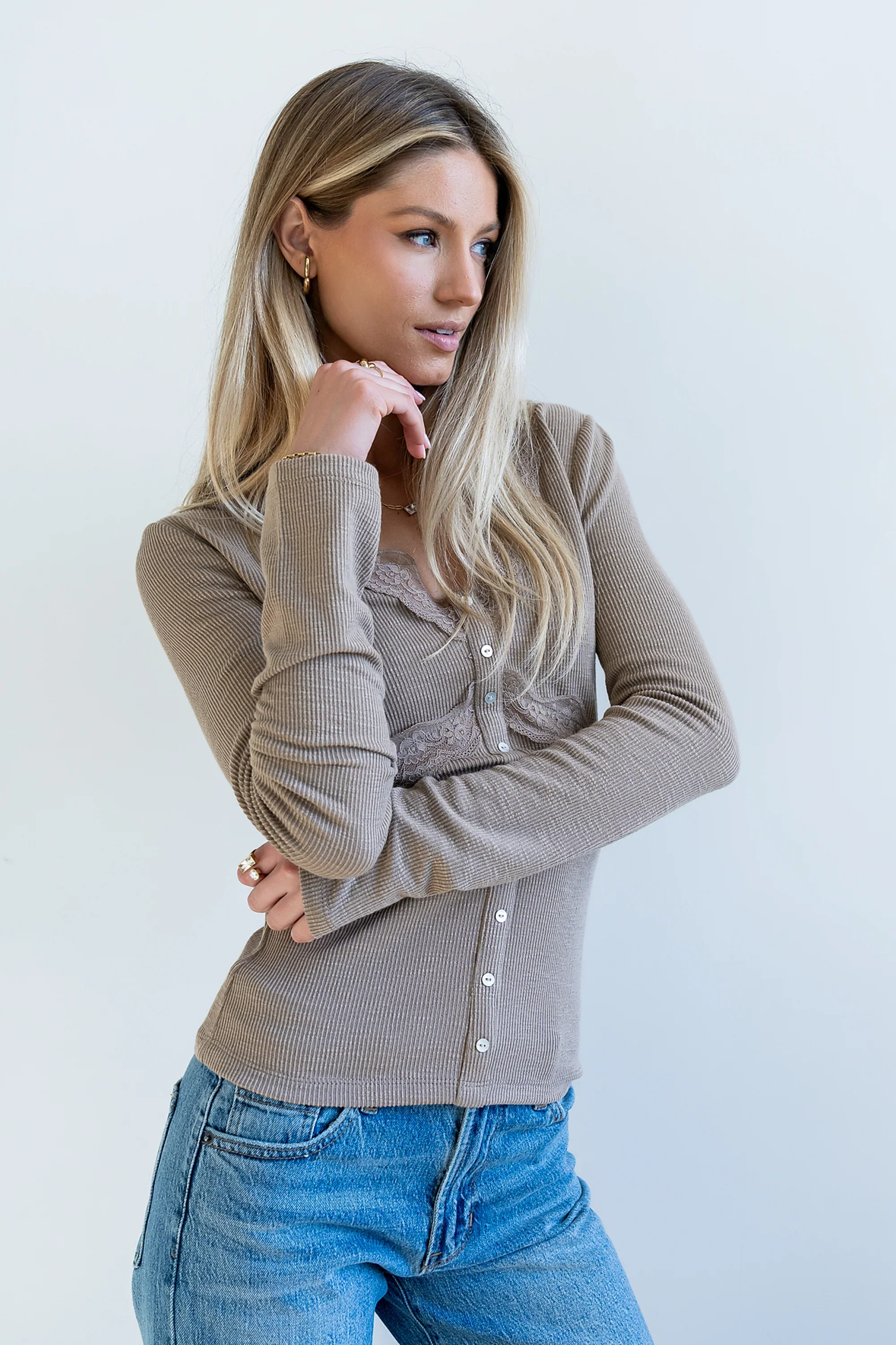 Bennet Lace Trim Top in Mocha