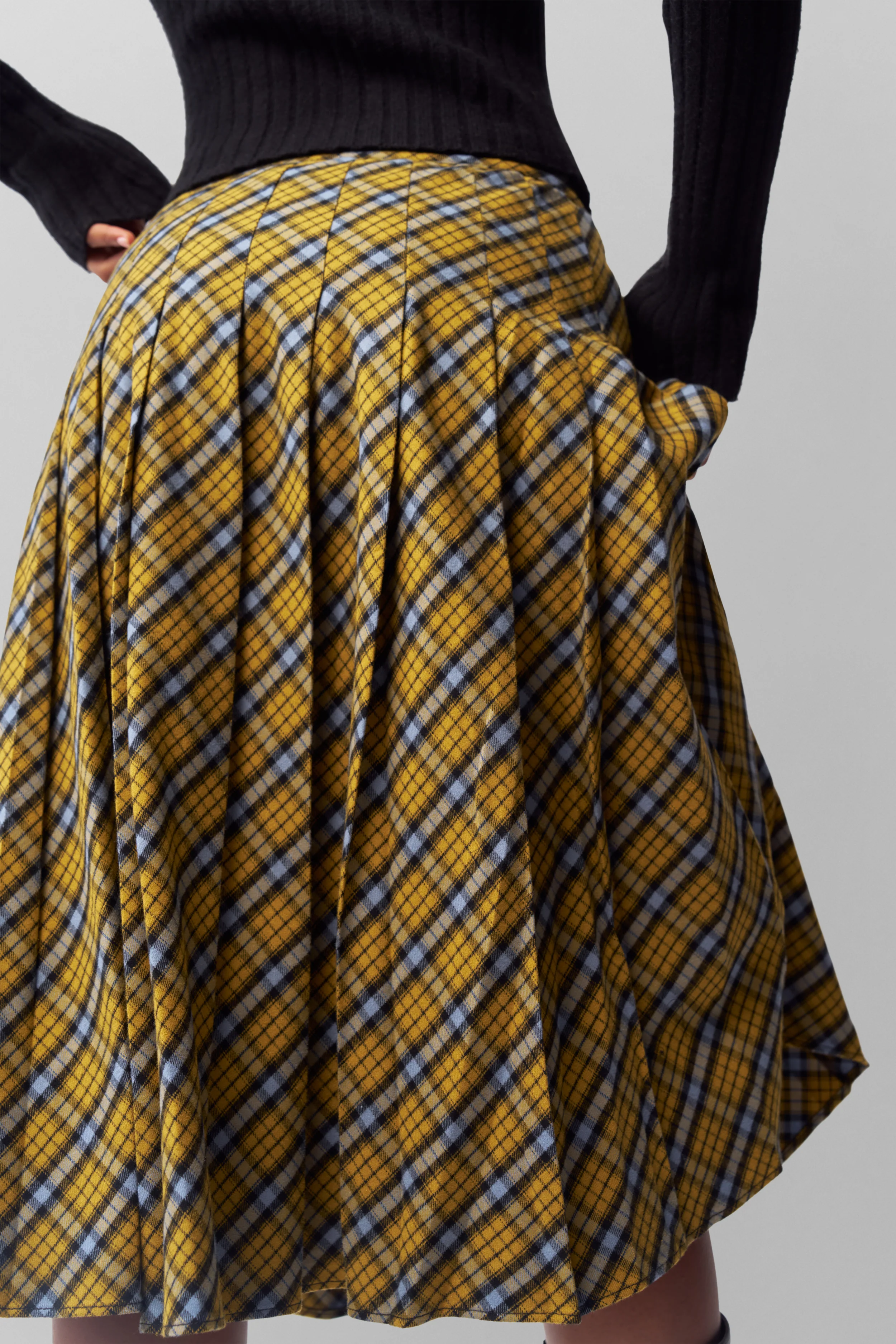 Gibson Pleated Skirt - luluinthesky