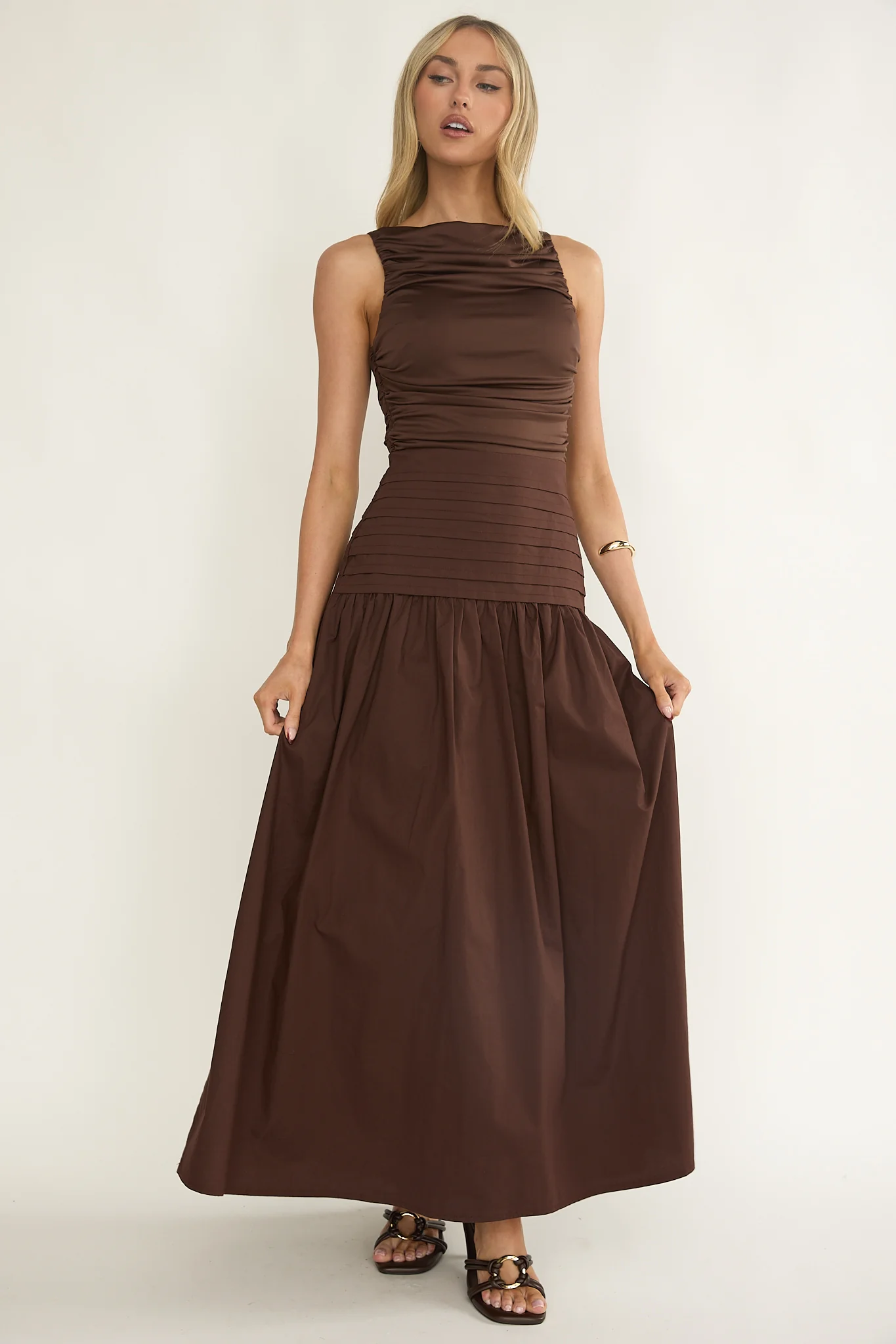 Dalayla Sleeveless Pintuck Maxi Dress Chocolate