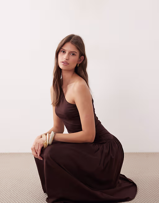 ruched one shoulder dropped waist maxi dress in chocolate