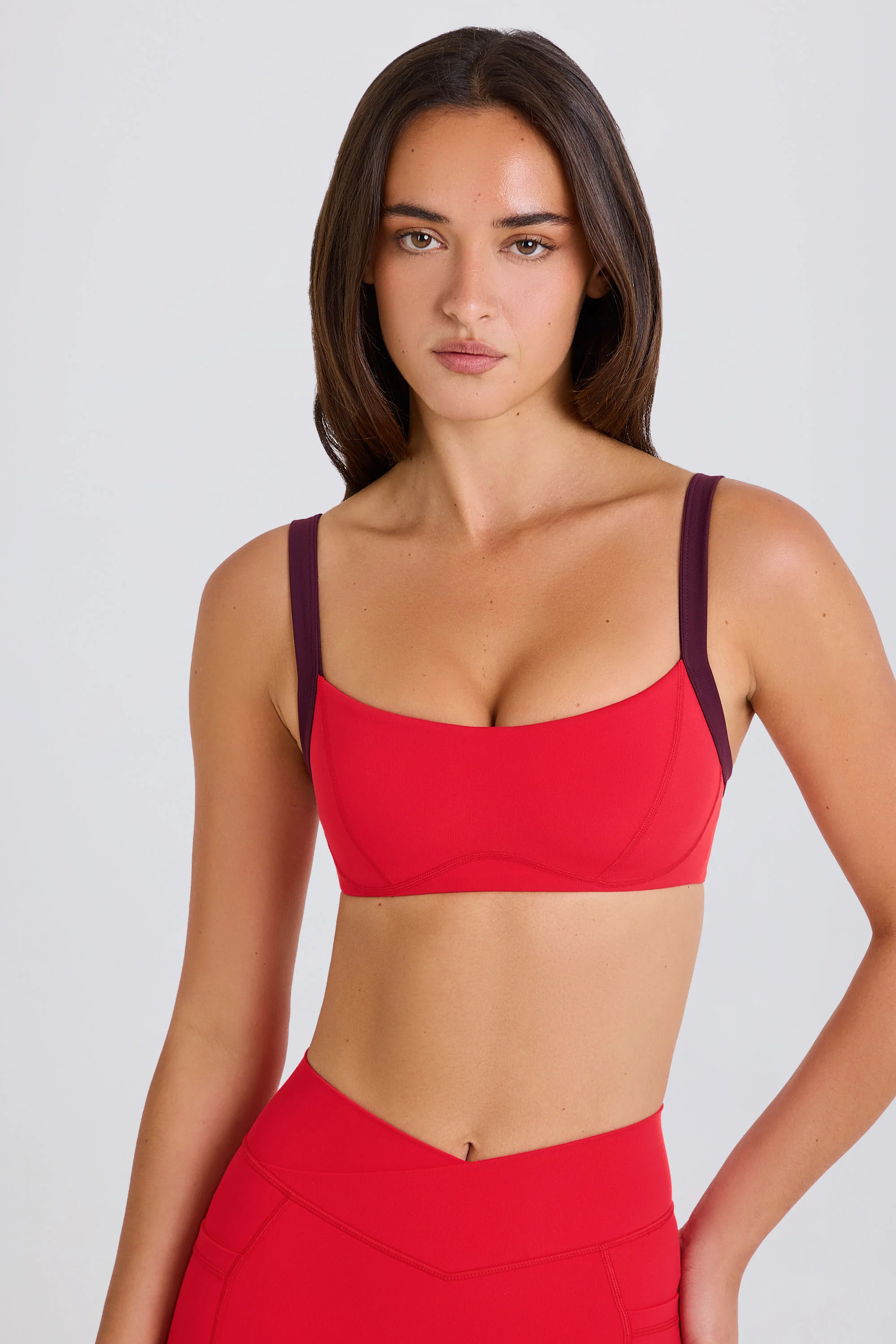 Soft Active Contrast-Trim Sports Bra in Strawberry Red