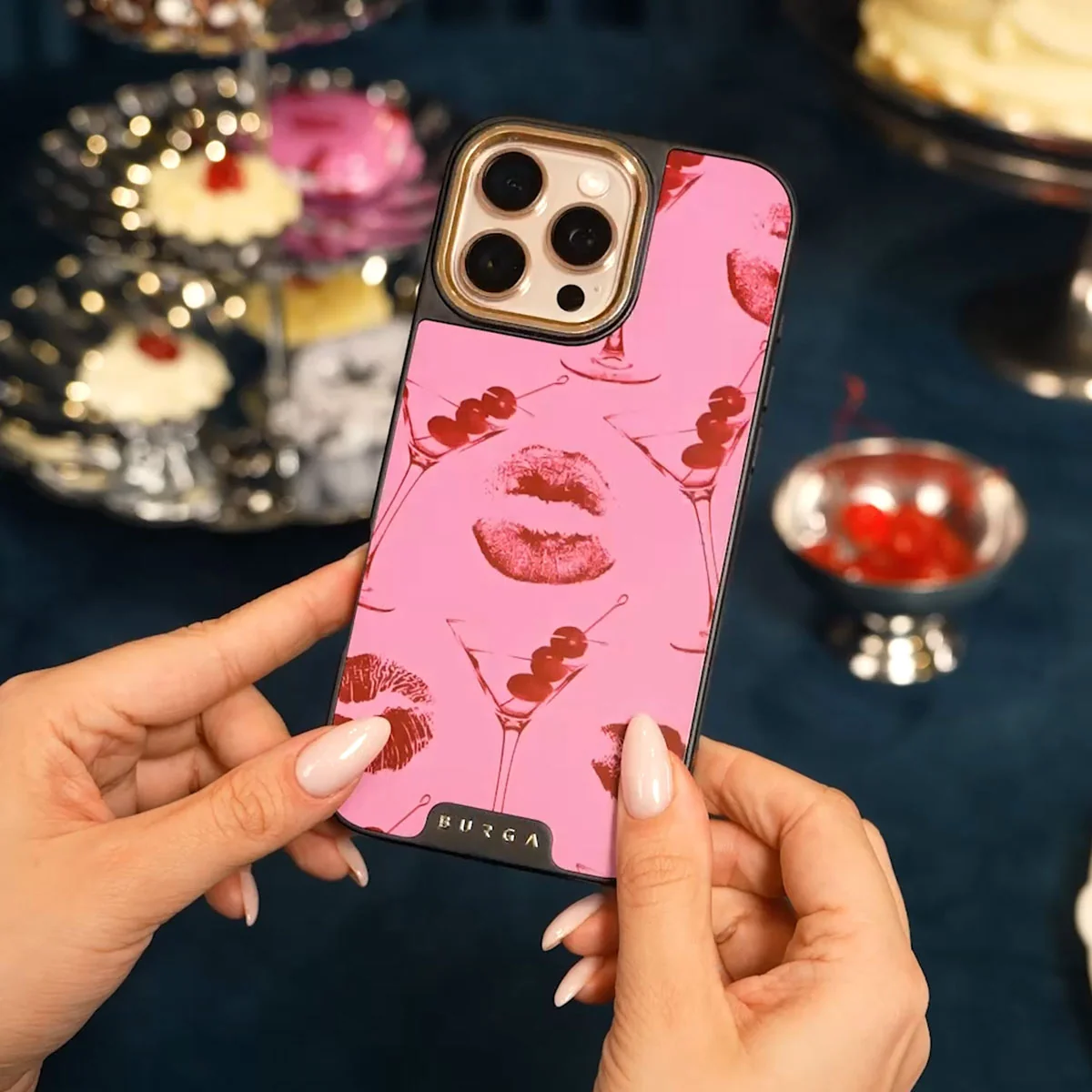 Call Me - iPhone 11 Pro Max ケース