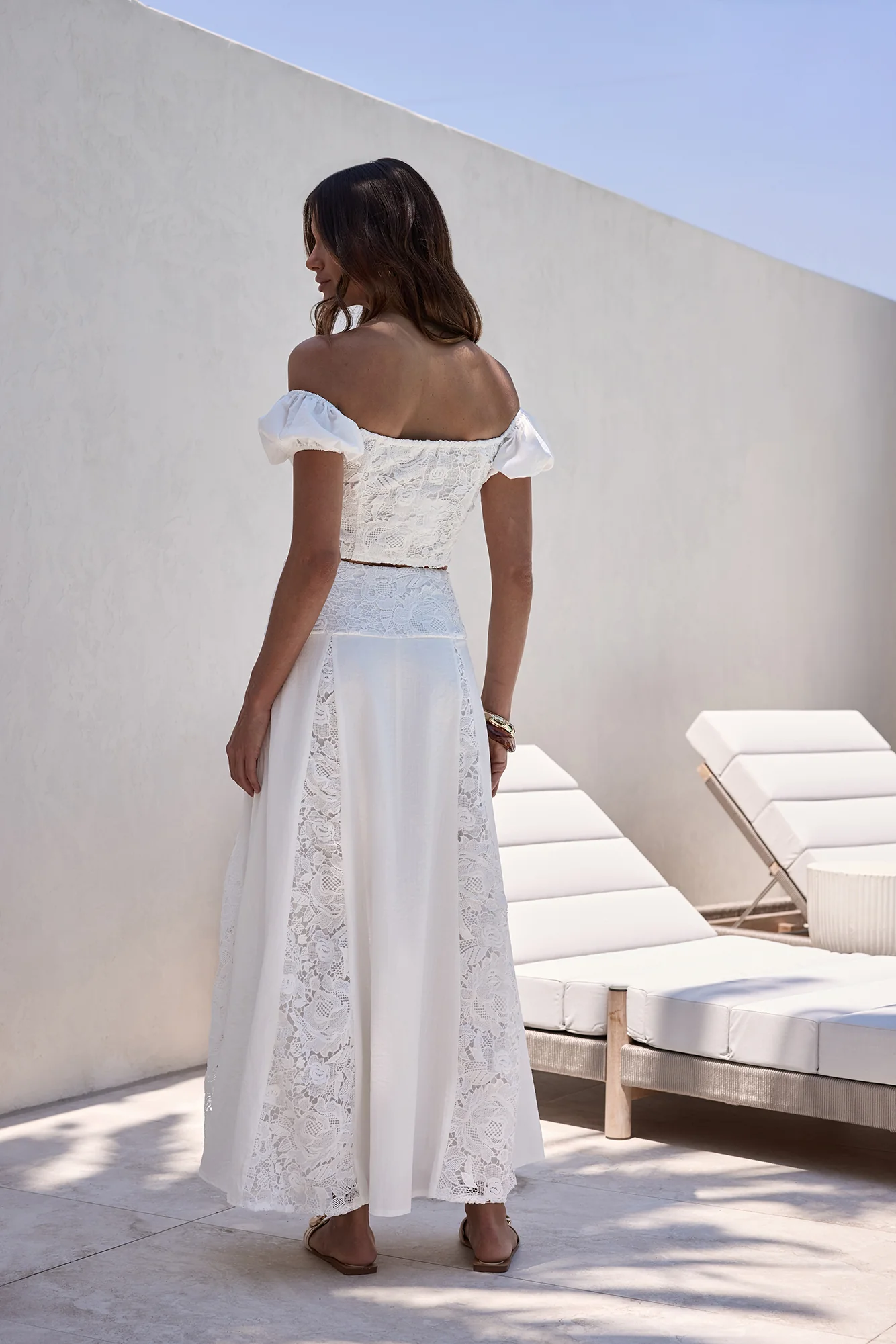 Sandy Shoreline Set White