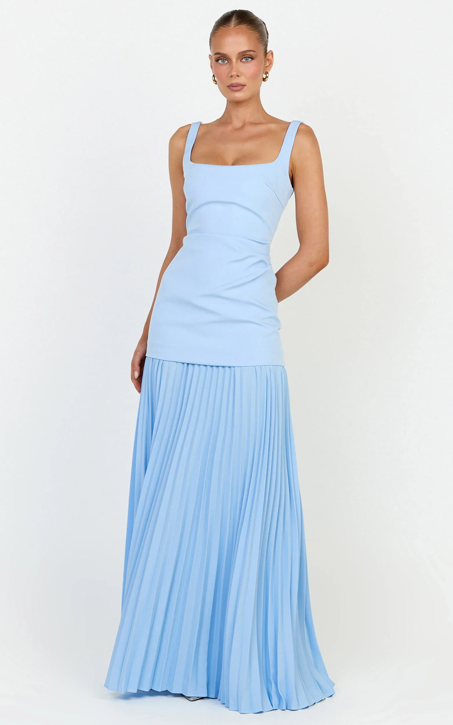 Sol Maxi Dress - Scooped Neck Contrast Pleated Dress in Light Blue