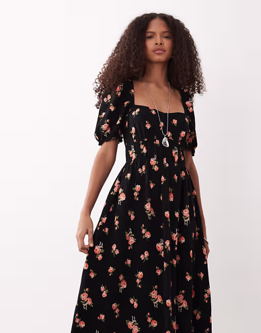 Miss Selfridge seersucker puff sleeve milkmaid maxi dress in dark floral print