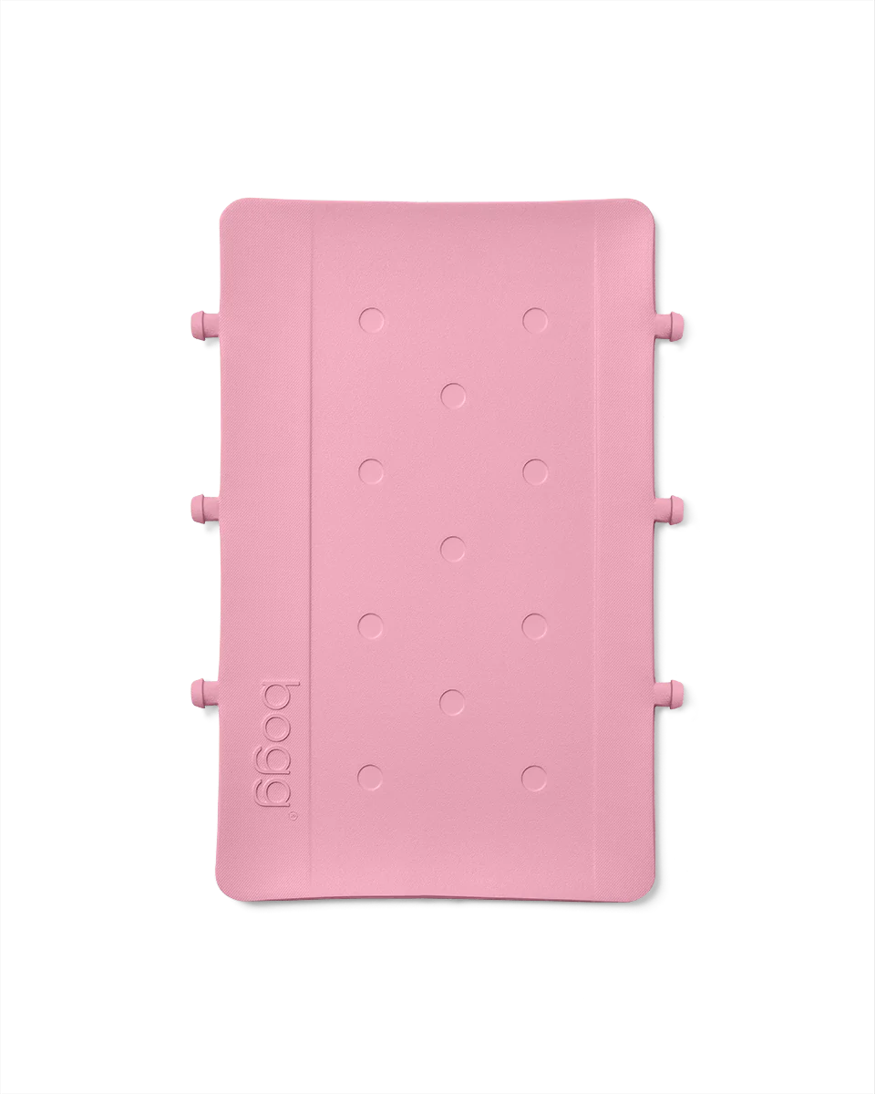 Divvy Up - blowing PINK bubbles