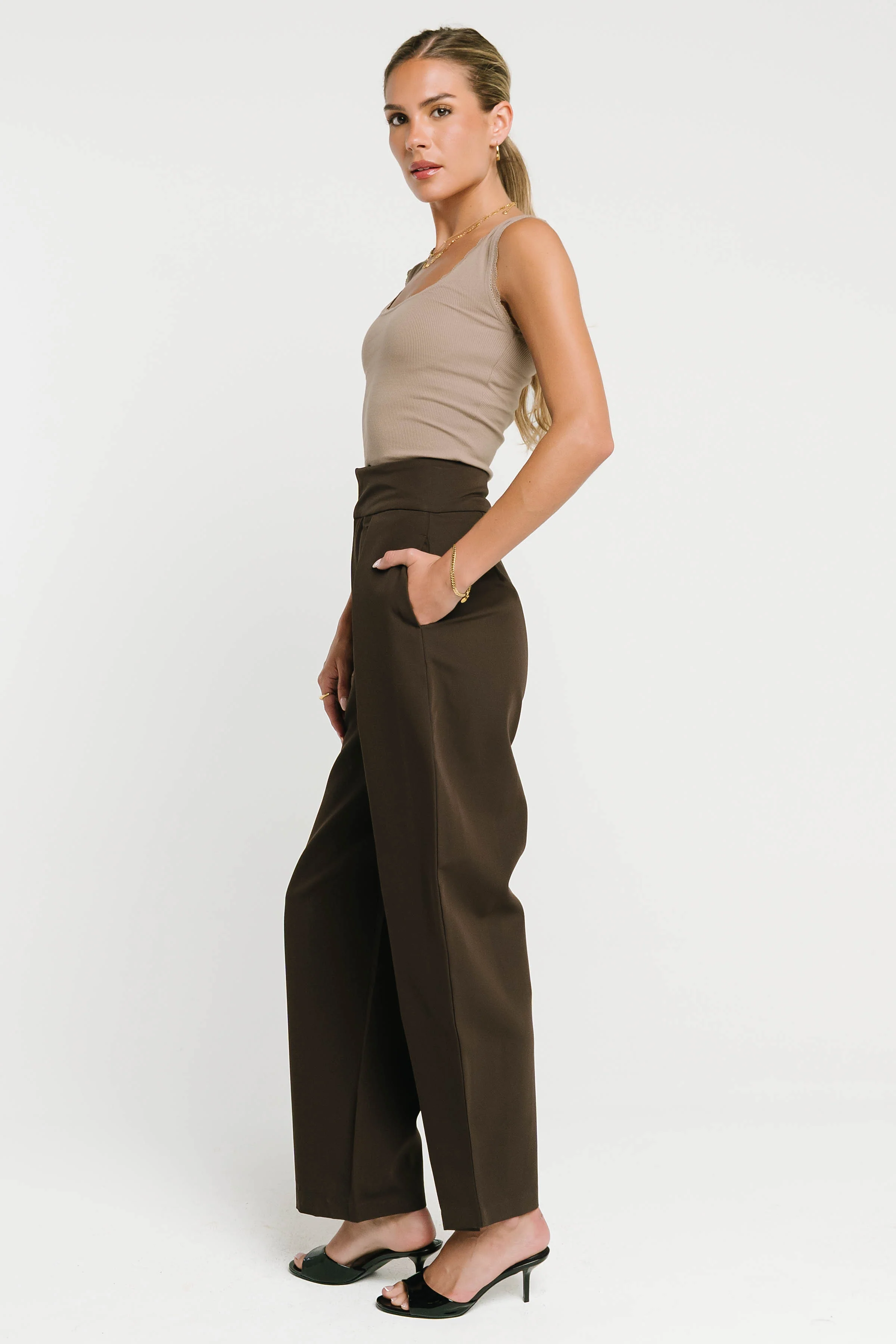 Sawyer Lace Trim Tank Top in Taupe