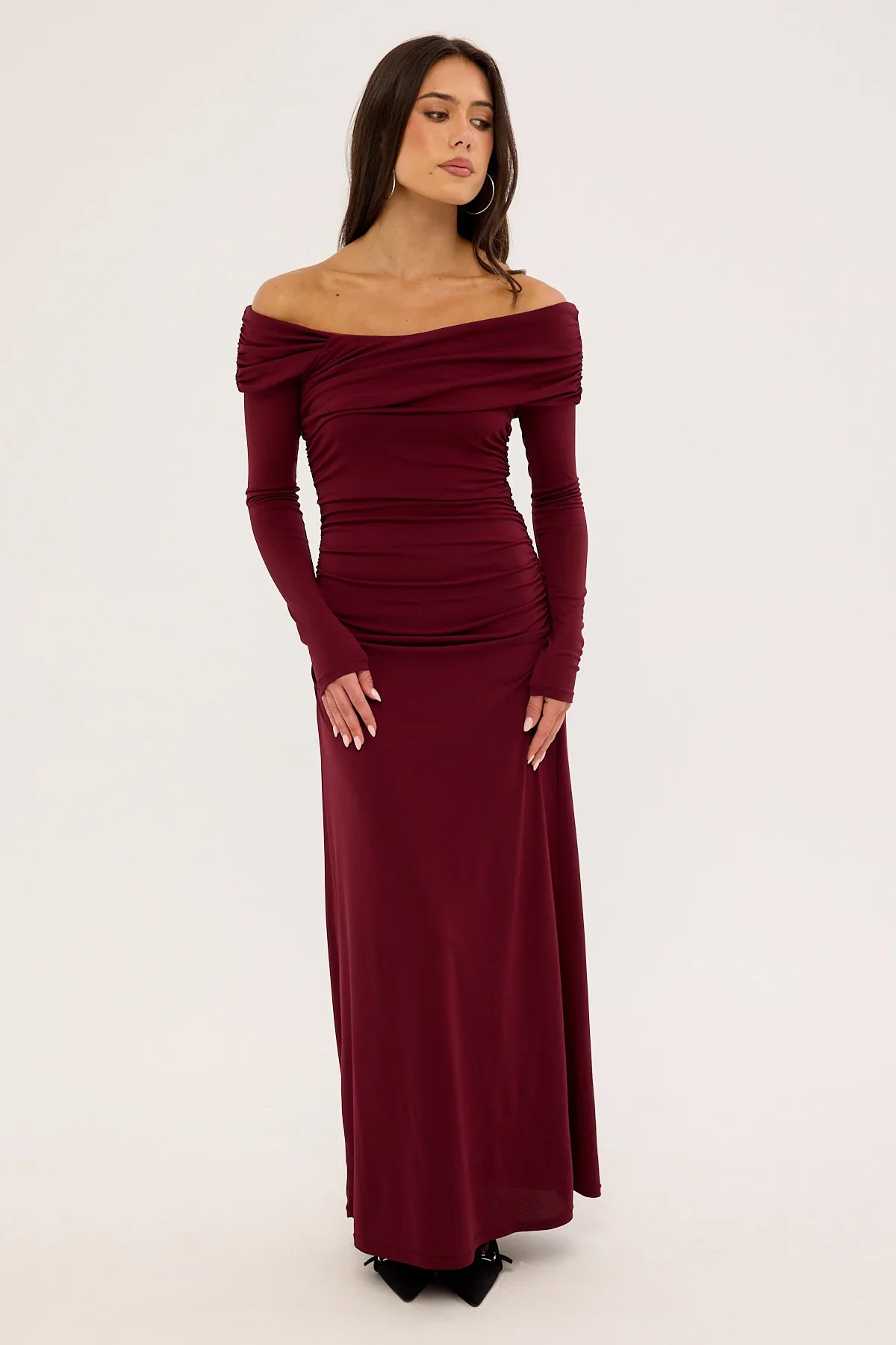Perfect Stranger Romina Off Shoulder Maxi Dress Burgundy