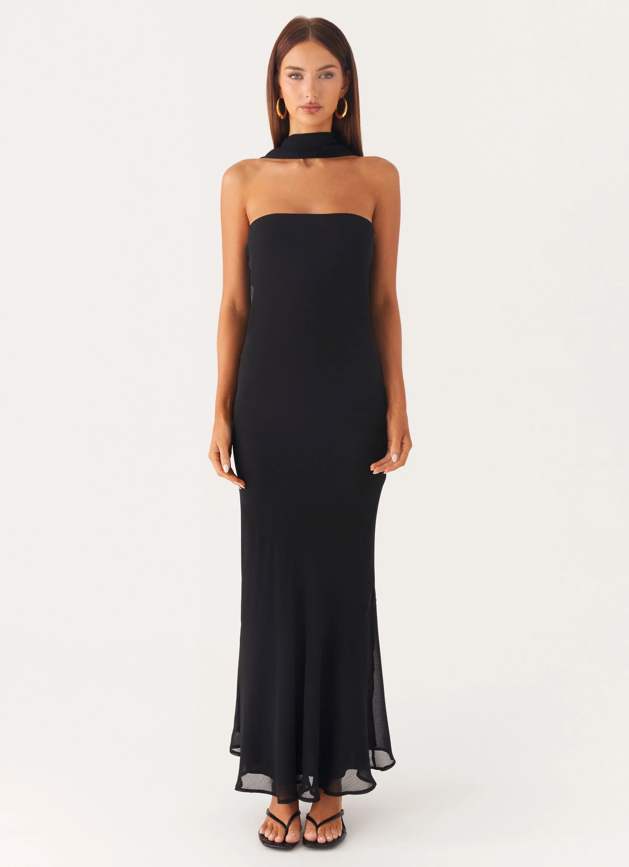 Under the Pagoda Maxi Dress - Black
