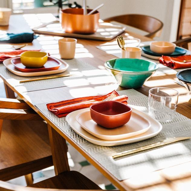 Vogeelle Medium Plate - Off White