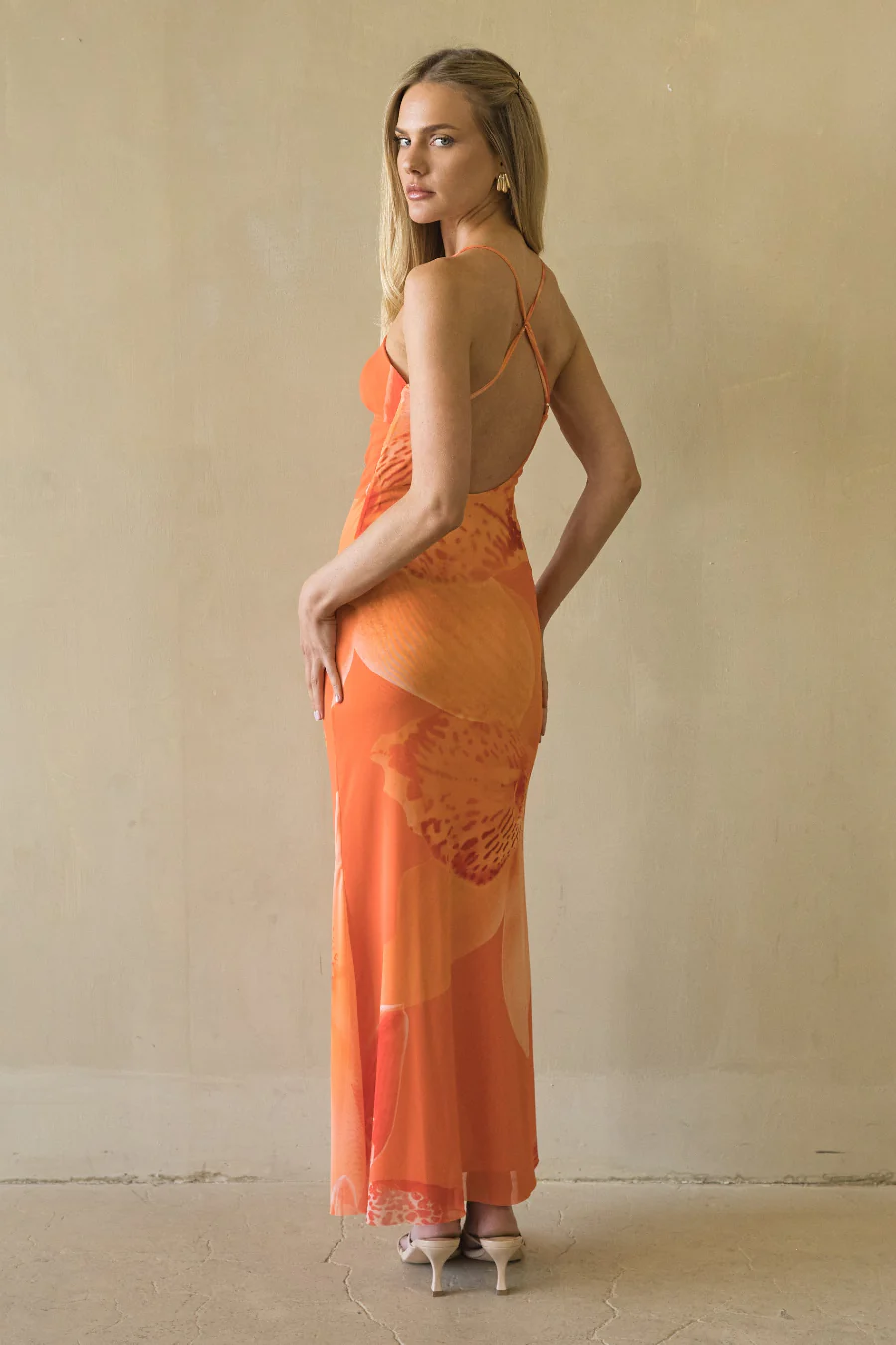 Chelley Keyhole Maxi Dress - luluinthesky