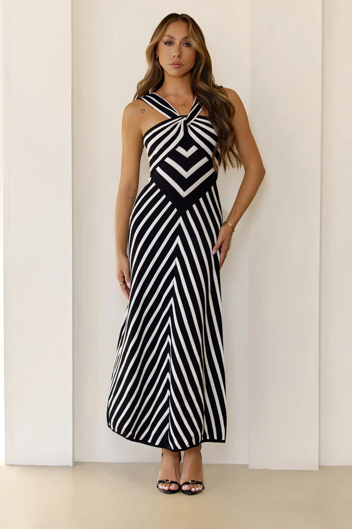 Beach Girl Knit Midi Dress Black