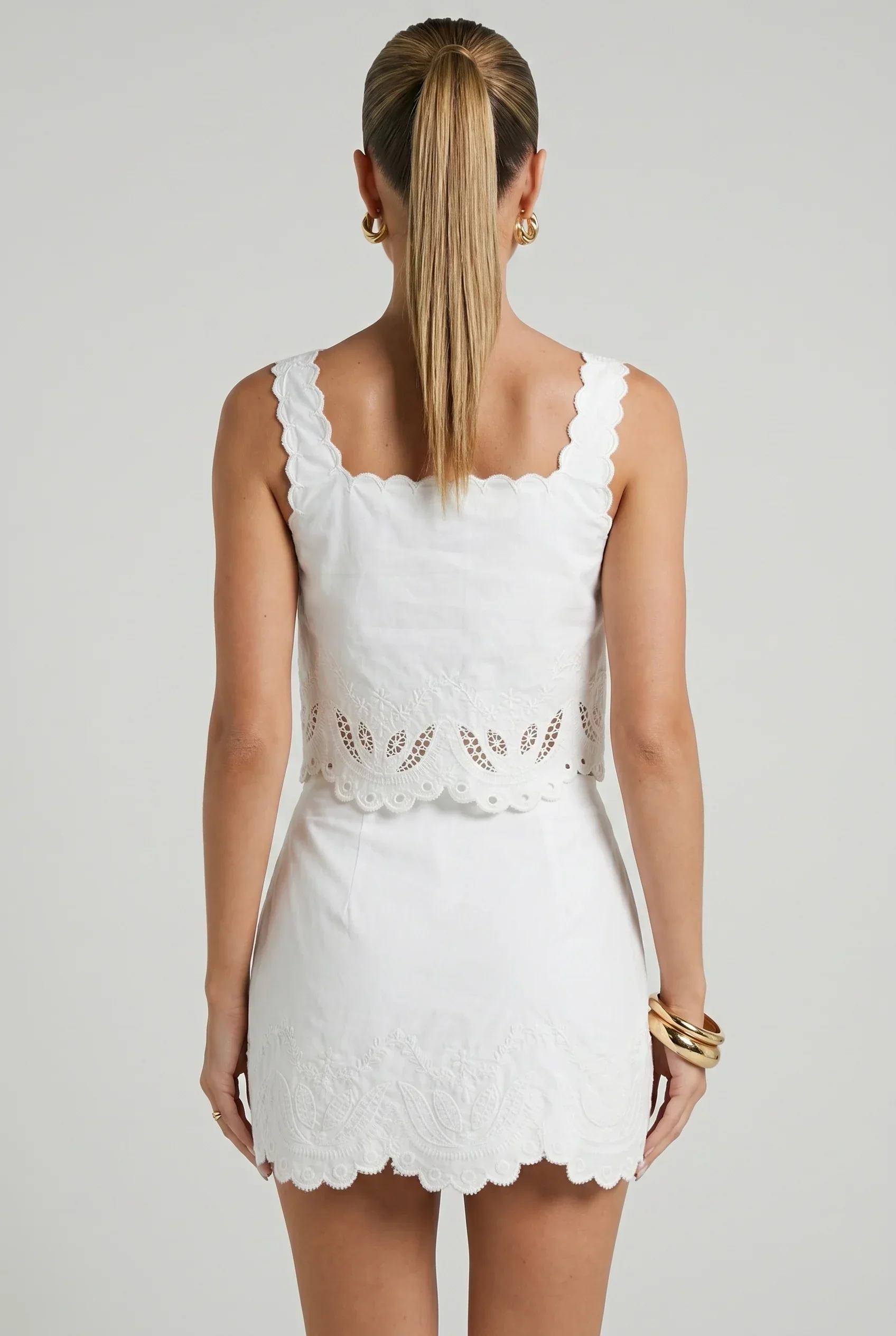 Evren Embroidered Scallop Top