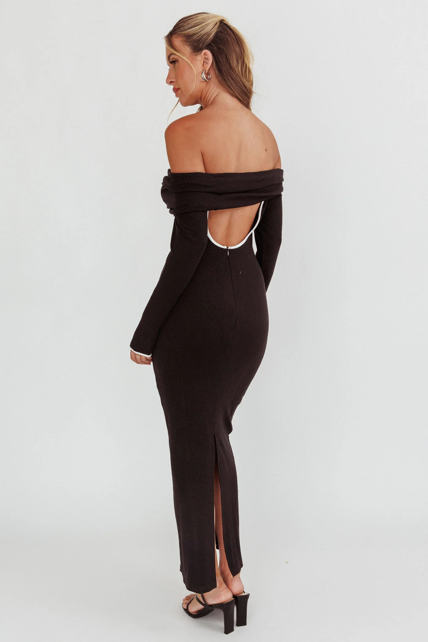 Genesis Off-Shoulder Long Sleeve Maxi Dress Black - luluinthesky