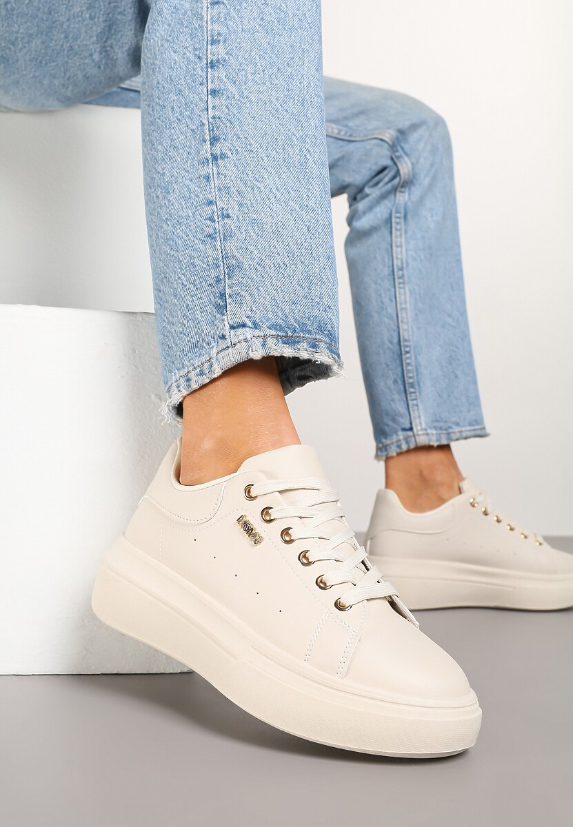 Czarno-Złote Sneakersy na Niskim Koturnie Zdobione Metalicznymi Wstawkami Alirisa