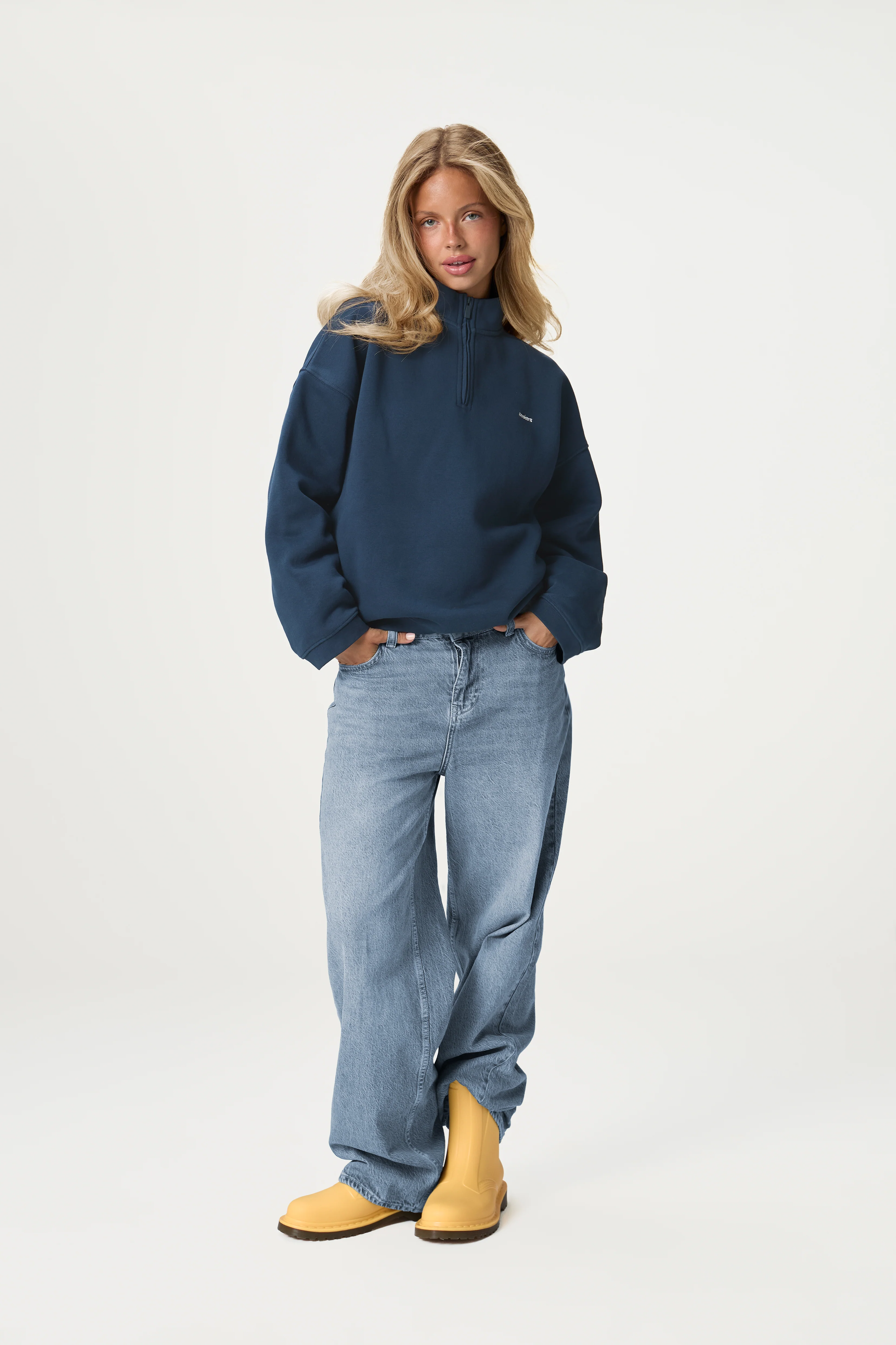 Carolyn Zip Pullover in Navy