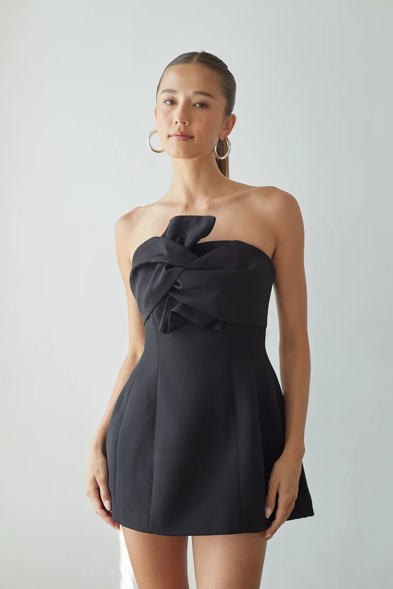 Alix Twist Front Bubble Mini Dress - luluinthesky