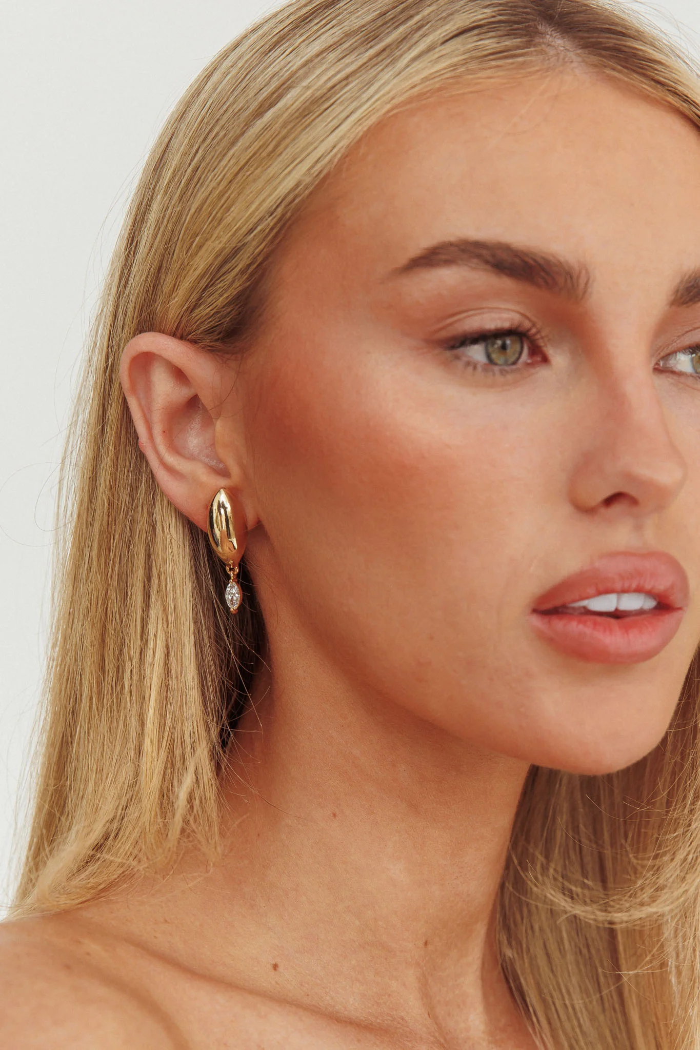 Tamieka Marquise Droplet Earrings Gold/Diamante