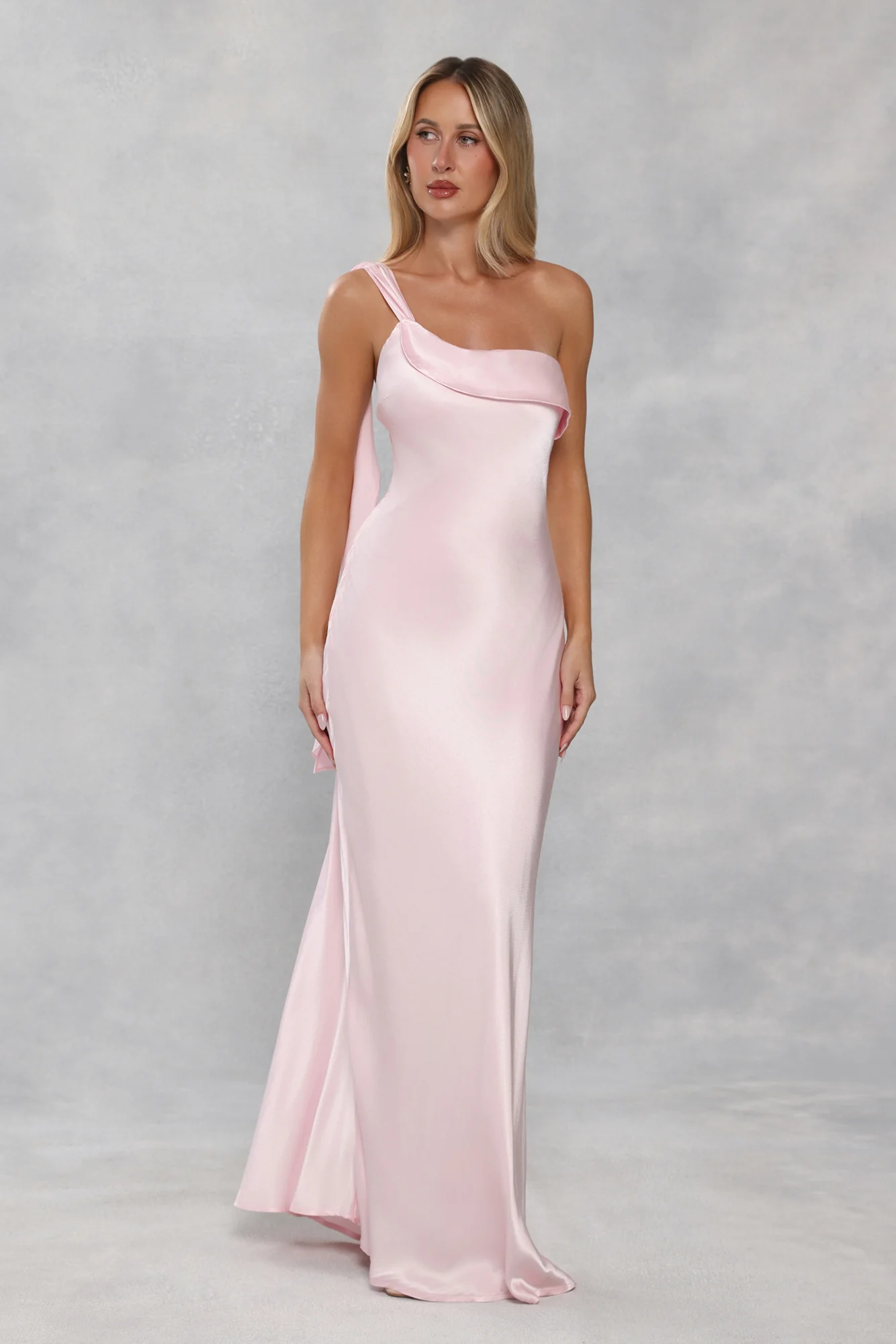 The Zafira One Shoulder Satin Maxi Dress Light Pink