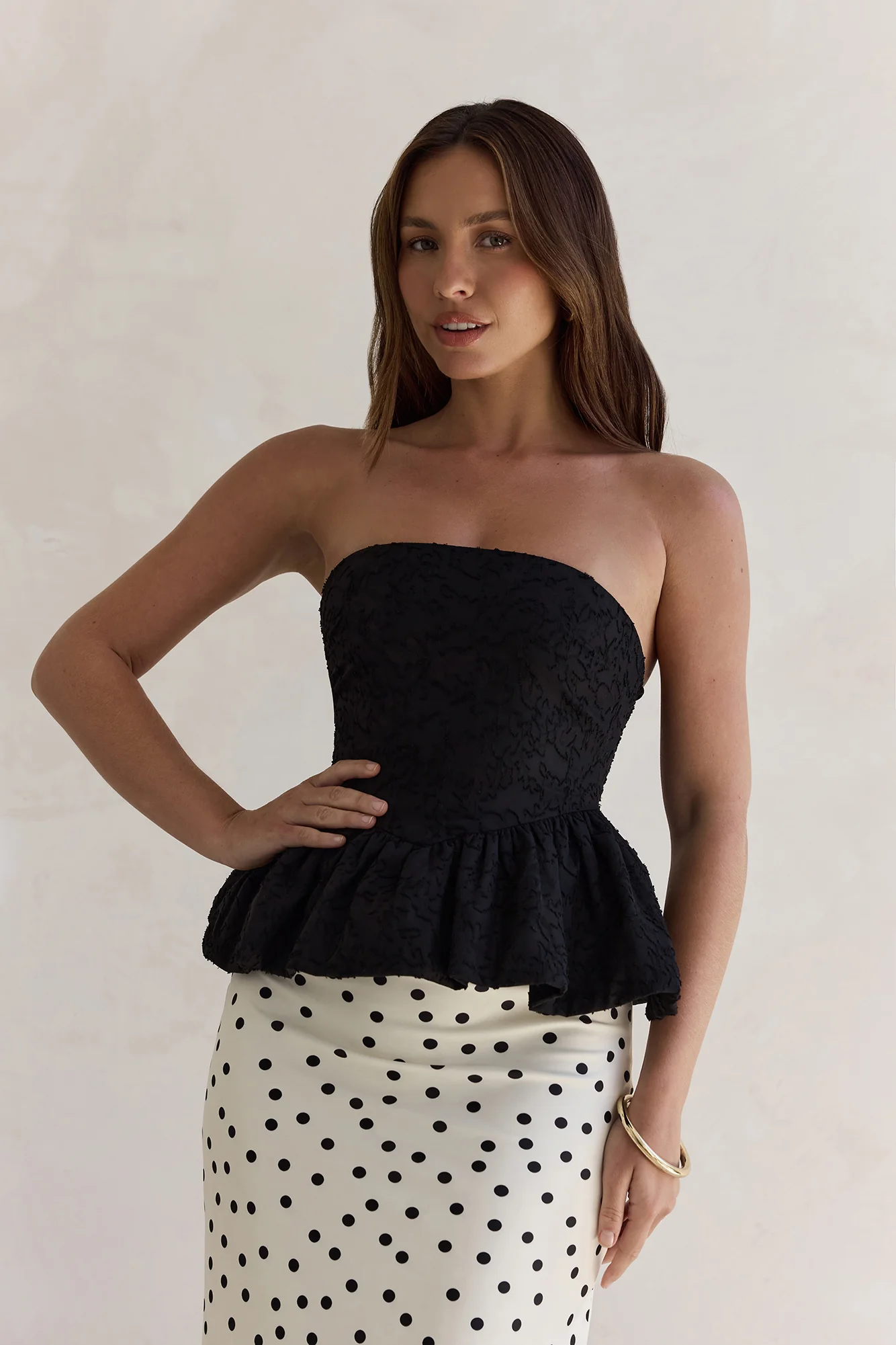 Wardrobe Winner Strapless Top Black