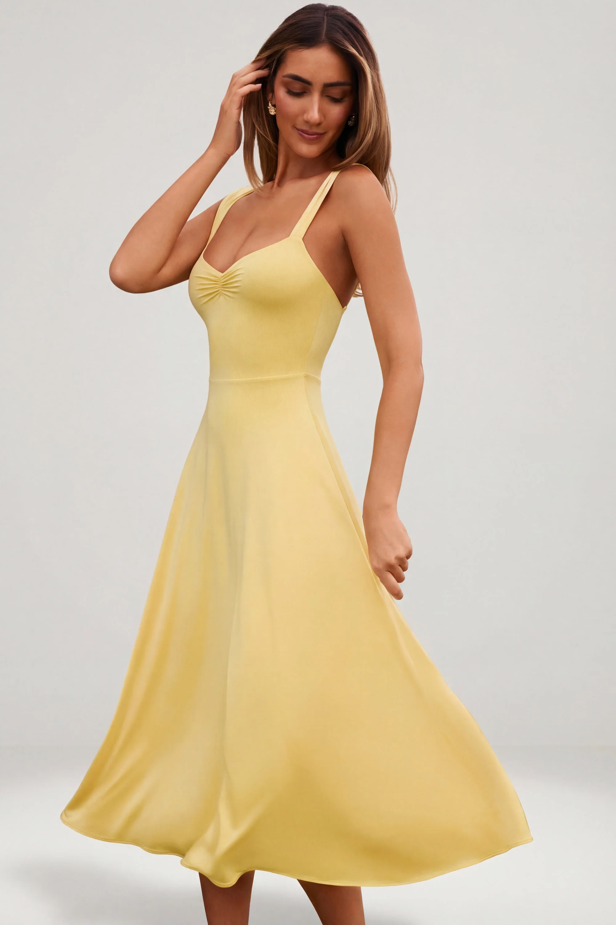 Sweetheart-Neck Ruched Midaxi Dress in Pastel Yellow