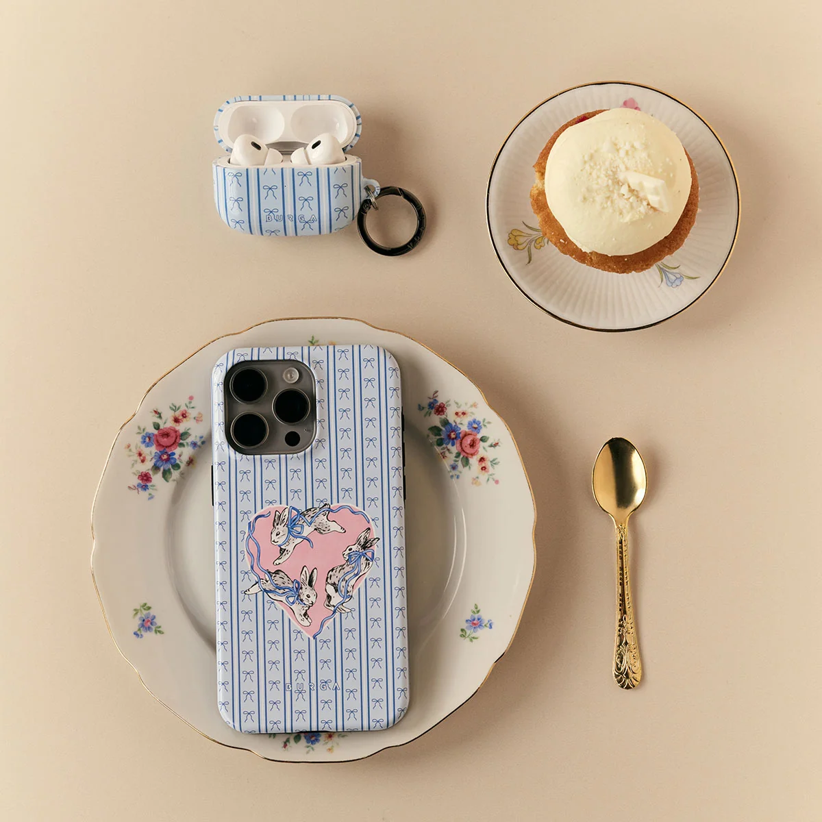Follow Me - iPhone 11 Pro ケース