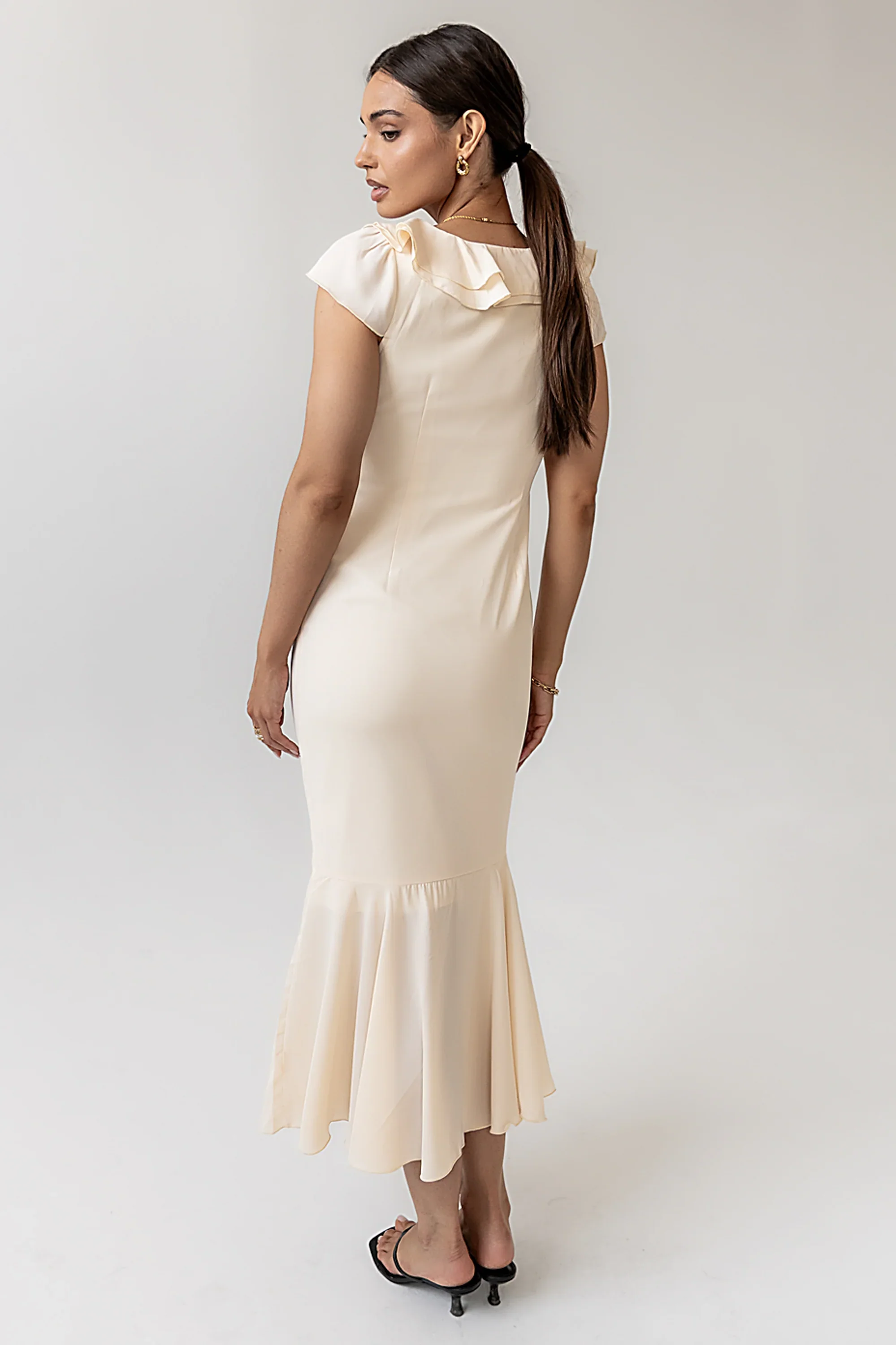 Reese Ruffle Maxi Dress in Ivory
