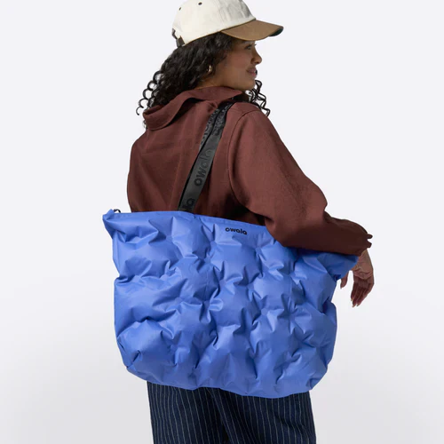 Owala The Cloud Inflatable insulation. Packs flat. 16L capacity Al Fresco