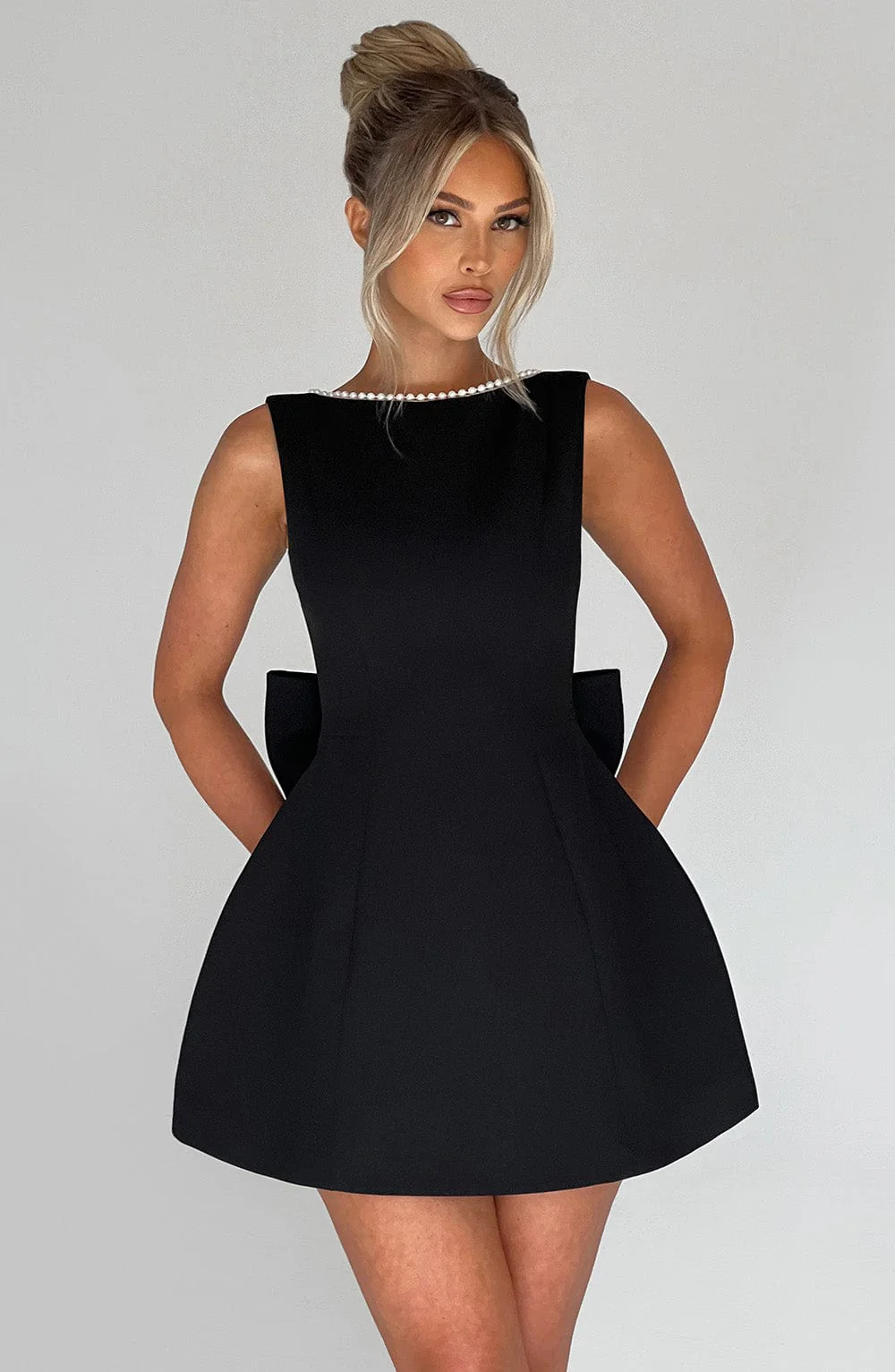 Adeline | Elegant Women’s 2026 Graduation Structured Mini Dress