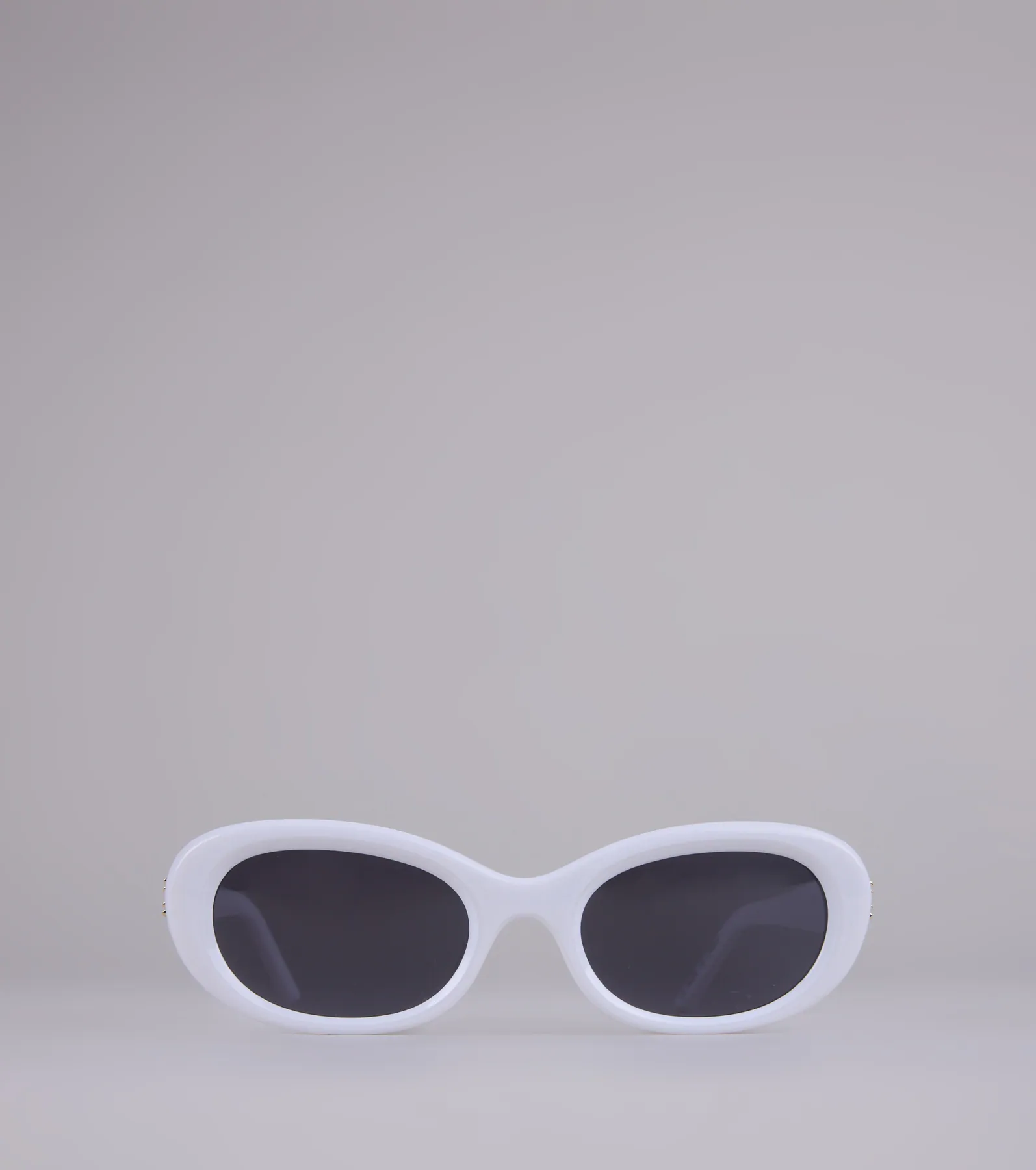 Chic Happens Oval Sunglasses