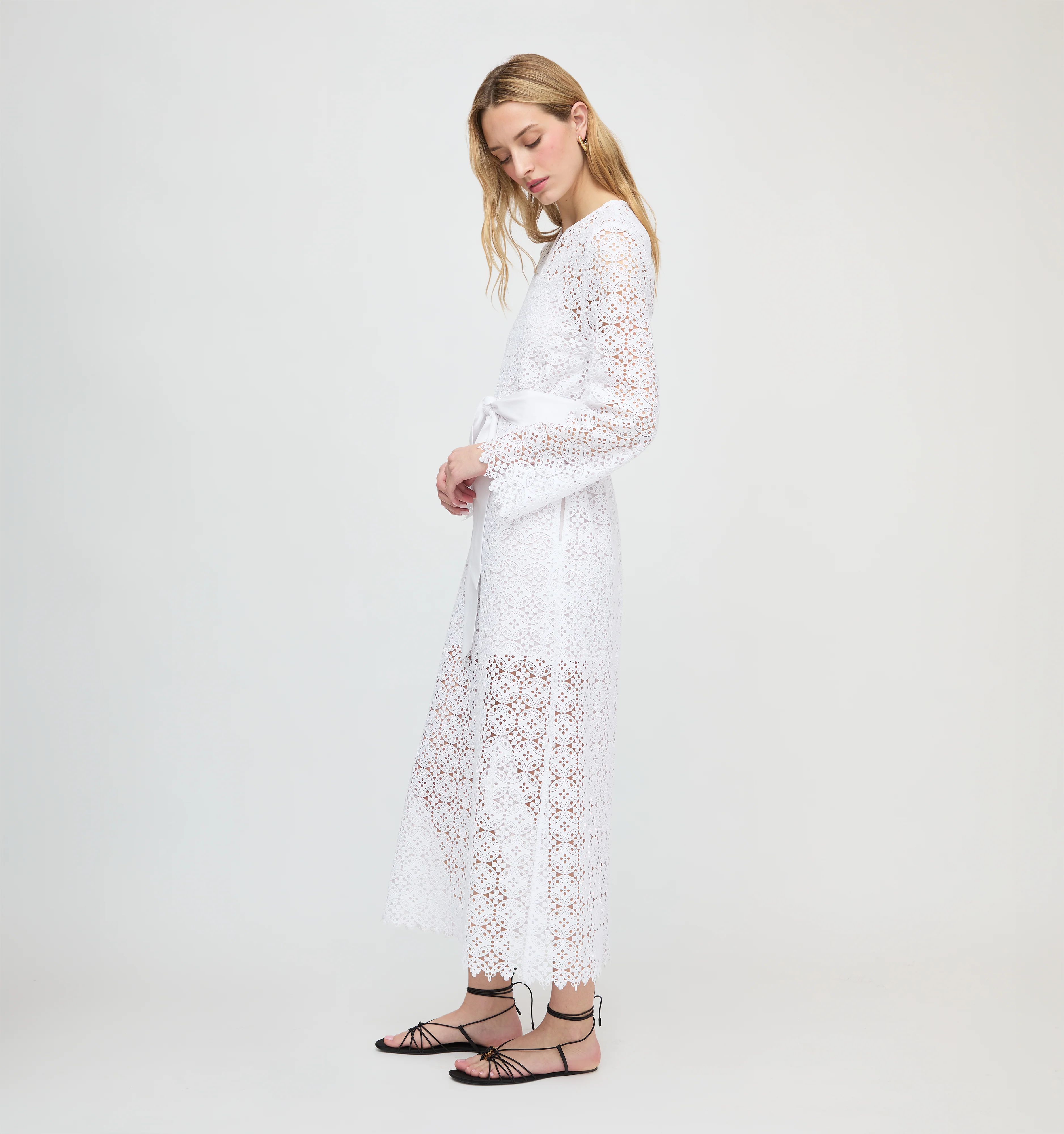 The Darinka Dress - White Medallion Lace