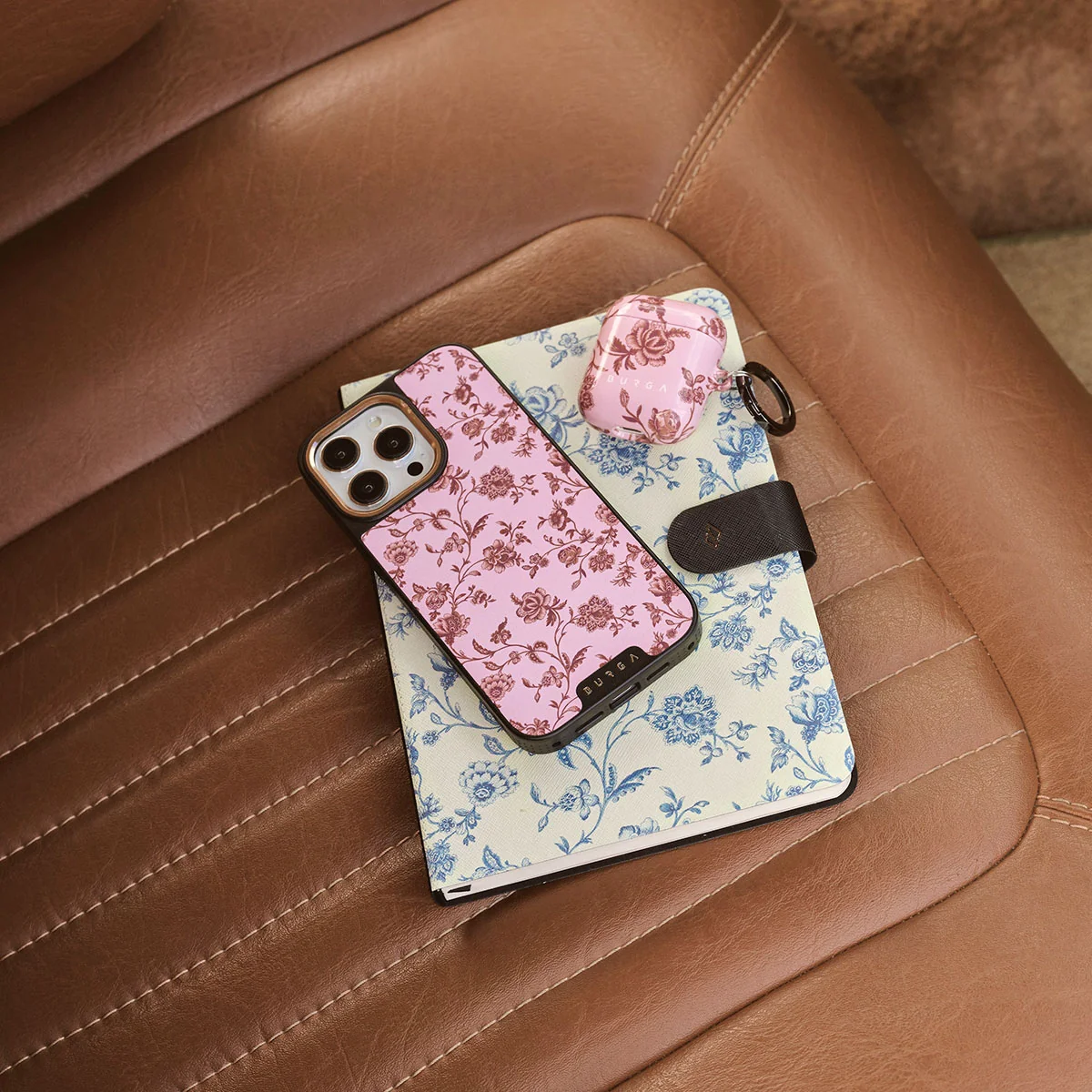 Lover - iPhone 11 Pro Max ケース