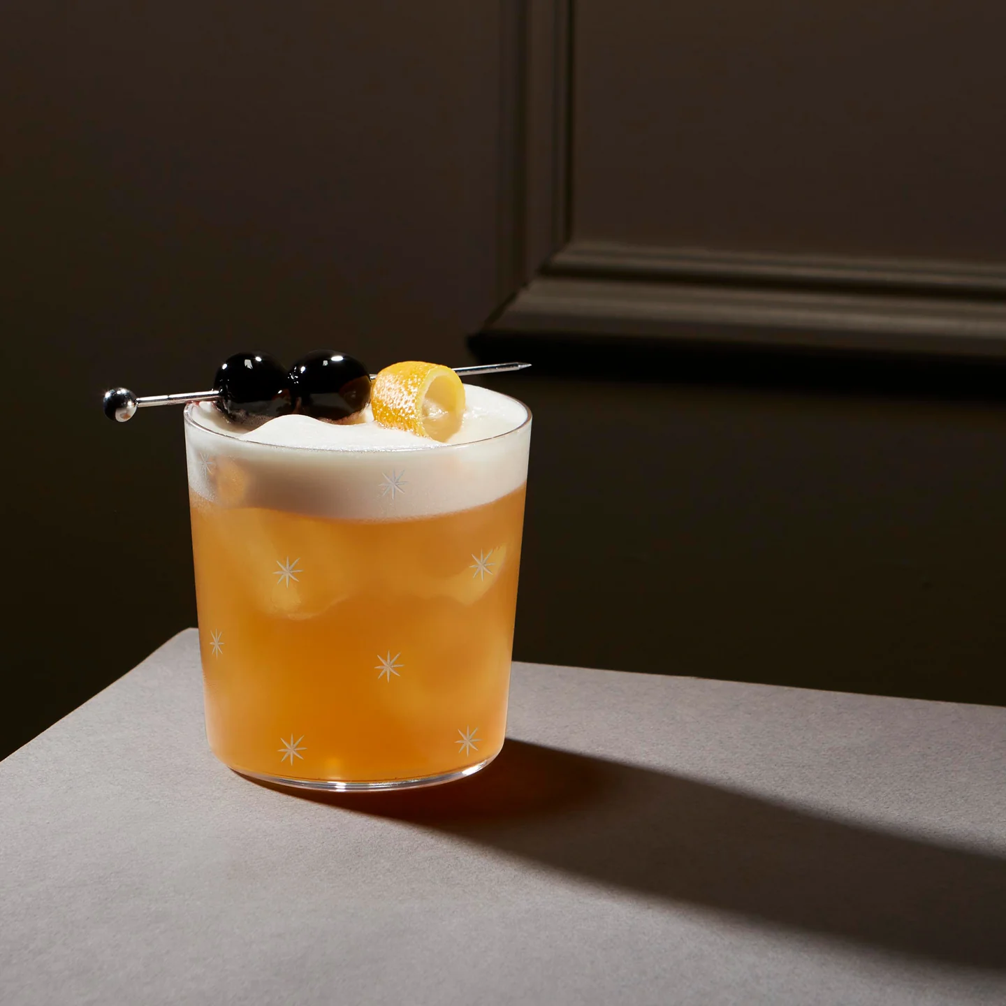 Richard Brendon Star Cut Rocks Glass / Set of 2 **